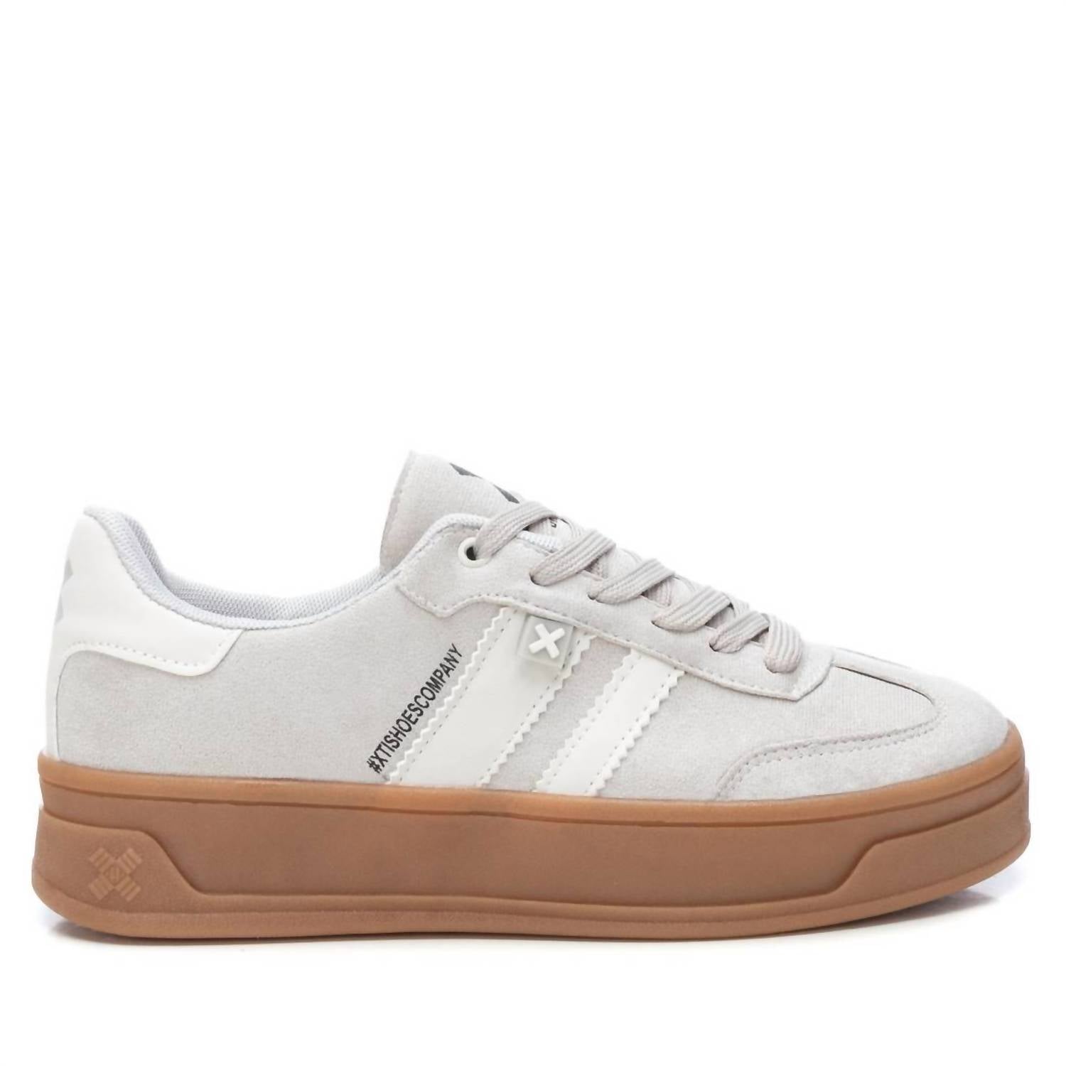 050e2a1e-2bf0-4ea8-9899-fa47b1504501-upscale_15k-1500x1500-70 Xti - Women's Trainer Sneakers - Image 1