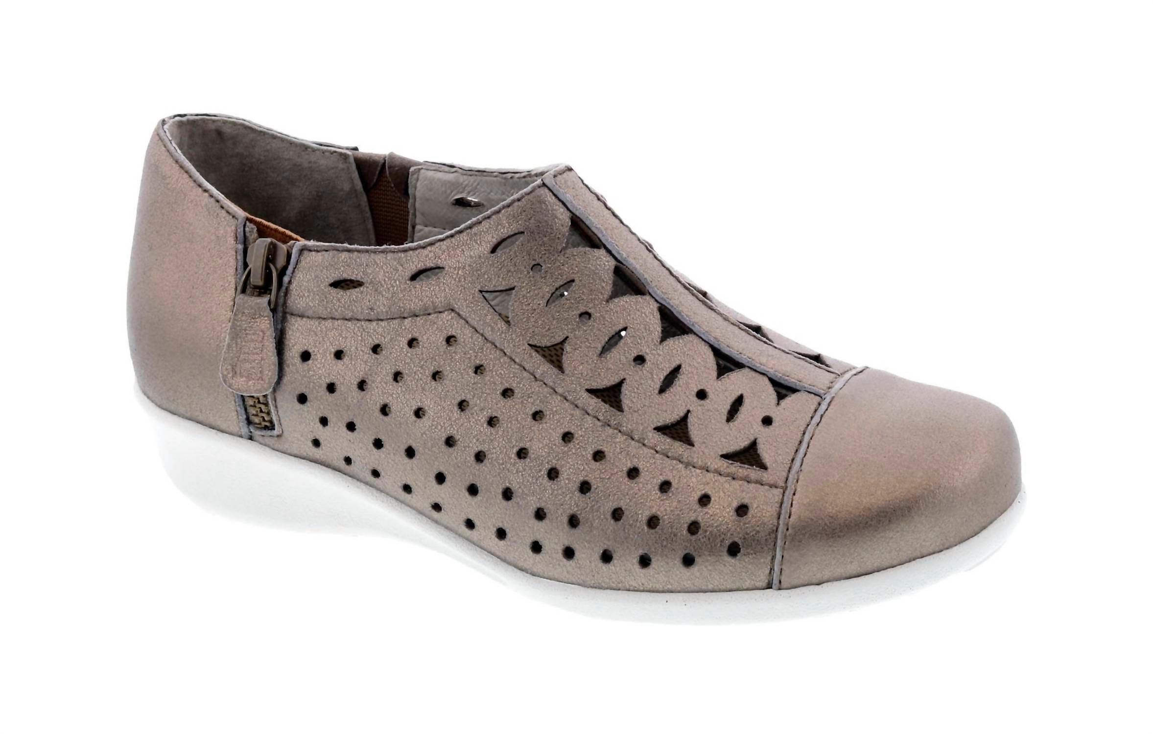 121217a6-4d73-437d-b395-3fdd7140ffc1-upscale_15k-1500x1500-70 Drew Shoes - WOMEN'S METRO DUSTY LEATHER SANDALS - Image 1