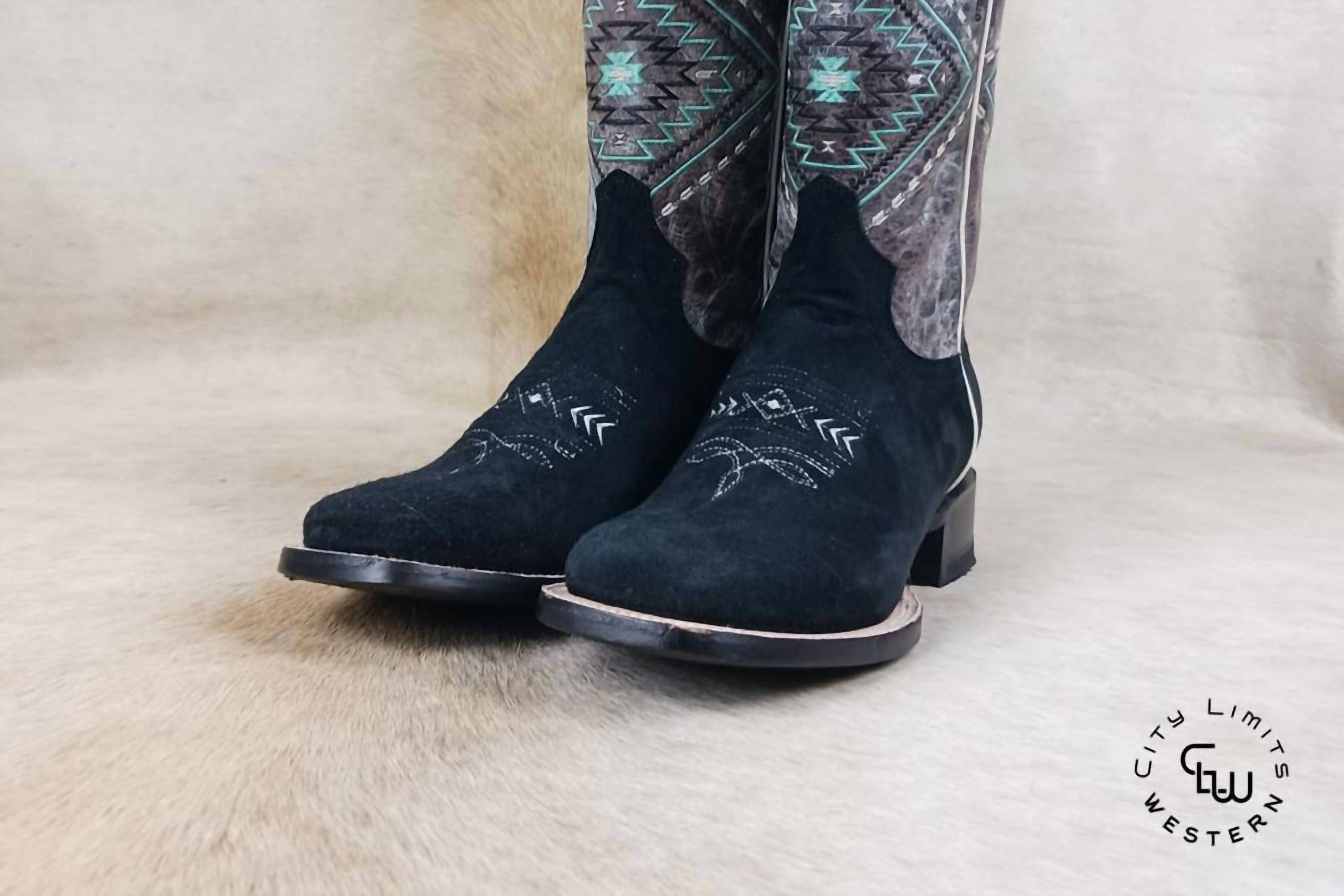 1ba39221-b149-4e6c-a28d-33128af85891-upscale_15k-1500x1500-70 Roper - Women's Cheyenne Leather Boots - Image 1