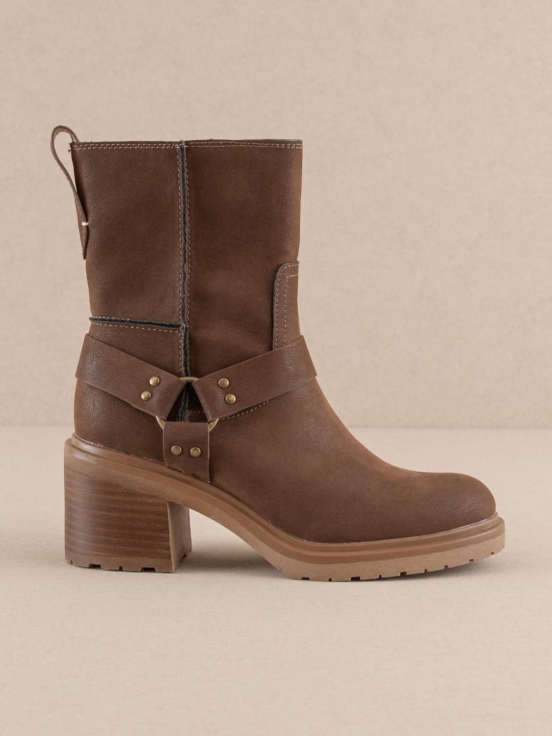 2093e6bf-4376-4eb6-9d63-c6f355a95649-upscale_15k-1500x1500-70 Babe - Women's Clyde Moto Ankle Boot - Image 1