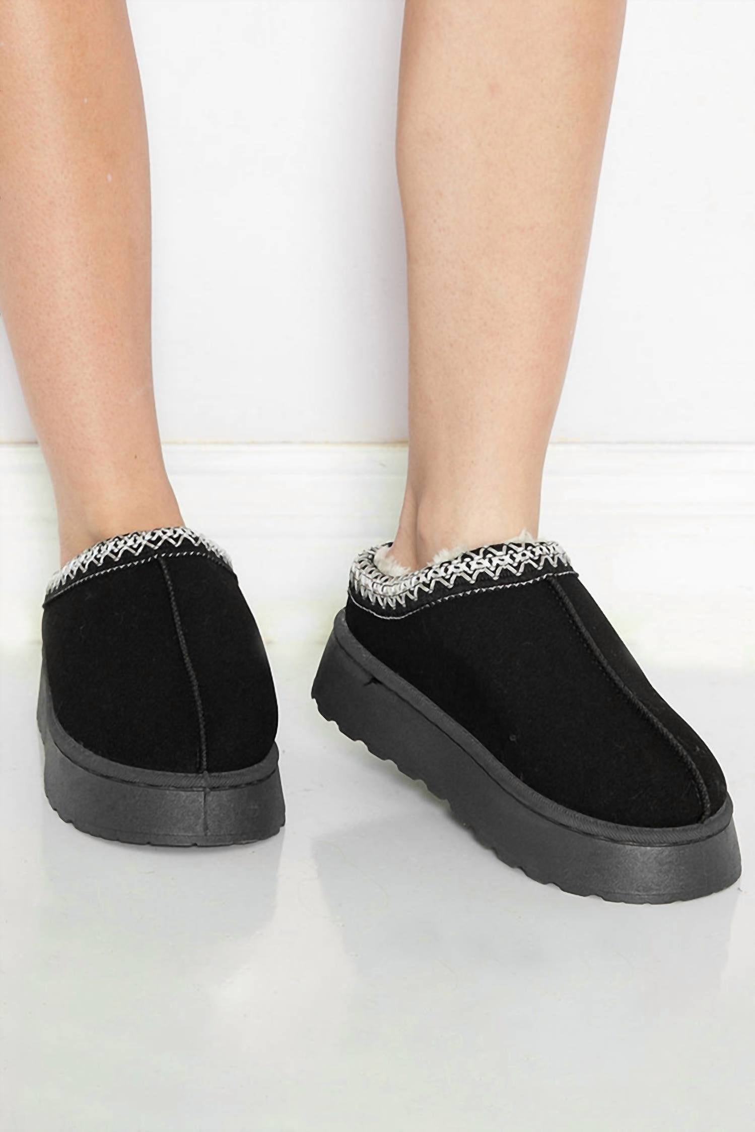 30baf6fc-4956-4083-827f-aec2cf575e9d-upscale_15k-1500x1500-70 Little Daisy Closet - Plush Lined Boots - Image 1