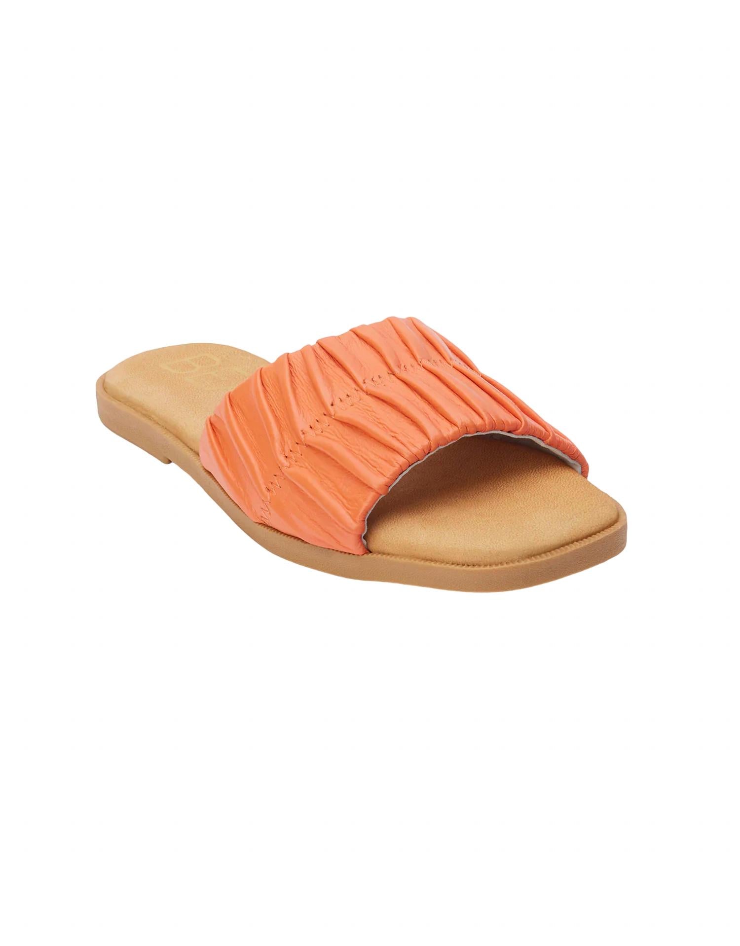 30e8170a-c894-43eb-ac1e-071242eafdfc-upscale_15k-1500x1500-1 Matisse - Women's Viva Slide Sandal - Image 1