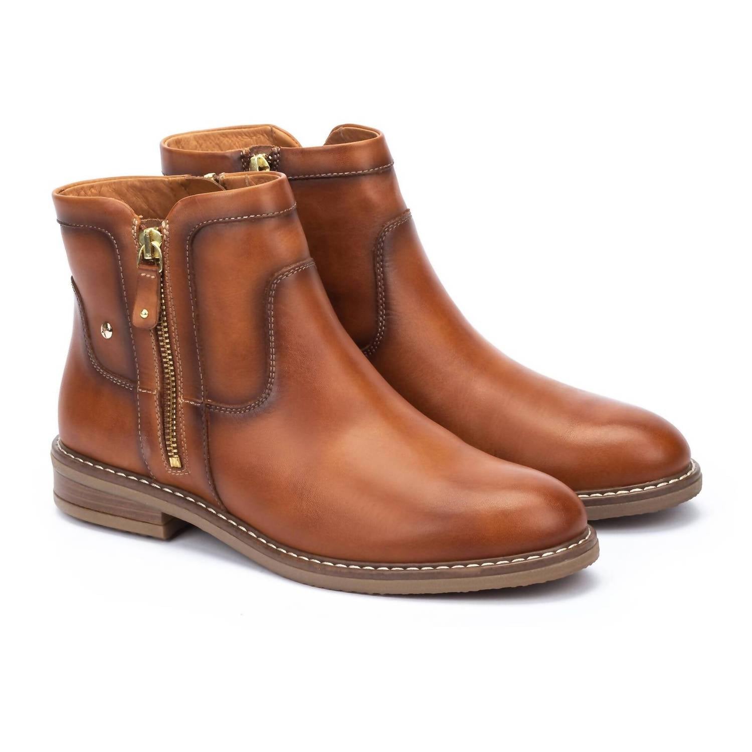 35c19ce9-1932-4e6e-aa1d-077520272940-upscale_15k-1500x1500-70 Pikolinos - Women's Aldaya Short Ankle Boots - Image 1