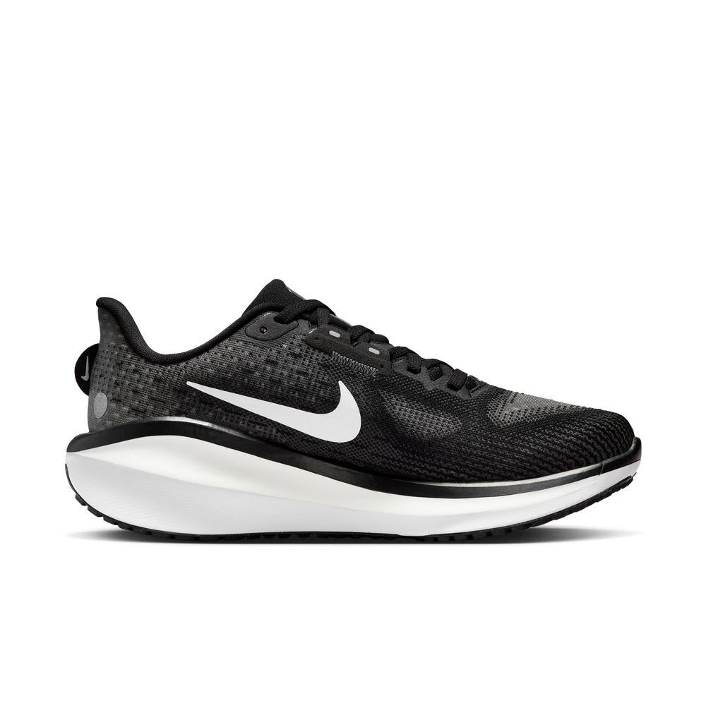 38207-BLACKWHITE_ANTHRA-l Women's Nike Vomero 17 - Image 1