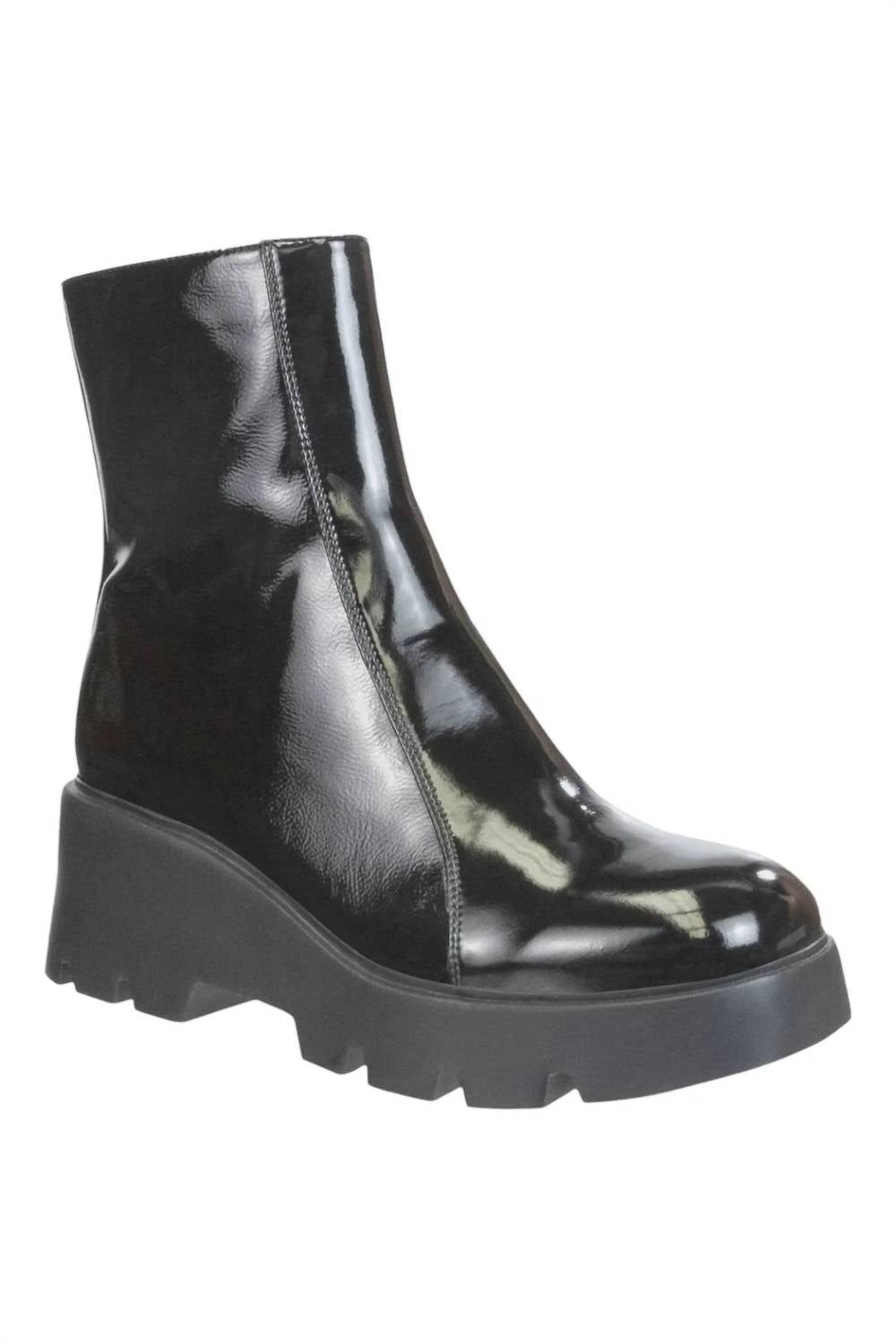 3aebb0d2-c327-43e8-8f8f-66a3e76282aa-upscale_15k-1500x1500-70 Naked Feet - Women's Xenus Boot - Image 1