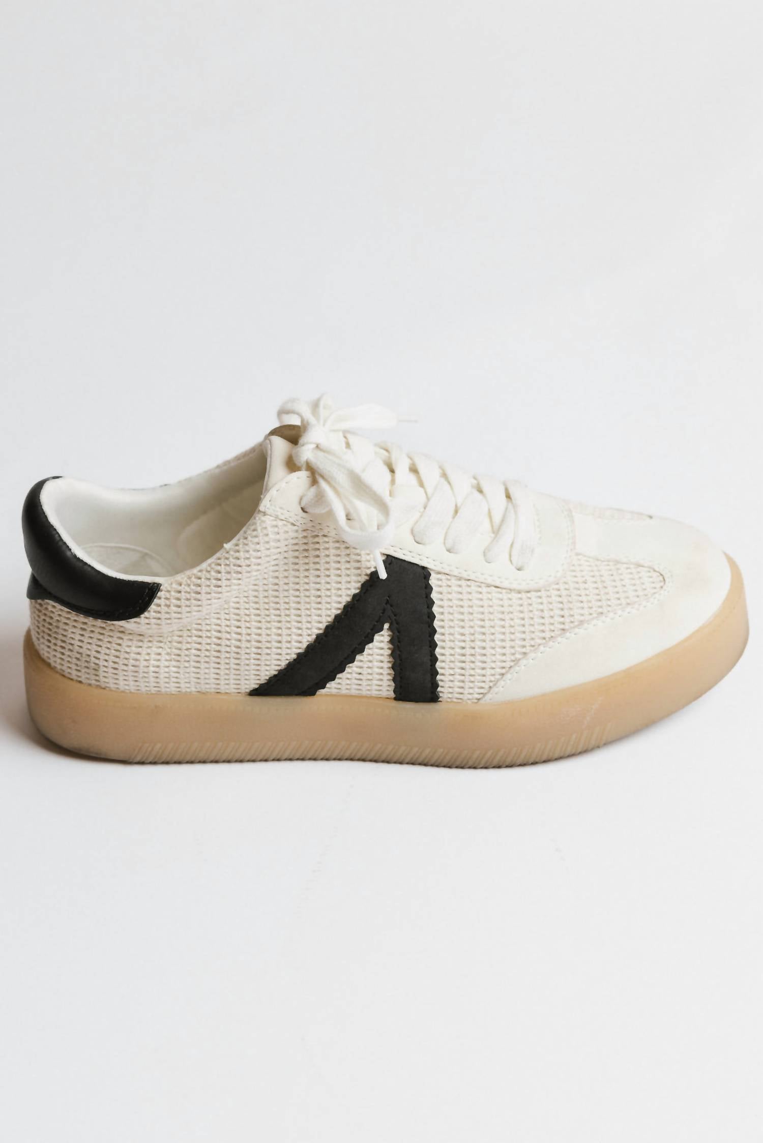 4260dd72-bc07-44f9-9dff-bc1d9c4cf910-upscale_15k-1500x1500-70 Mia - Women's Axel Sneaker - Image 1