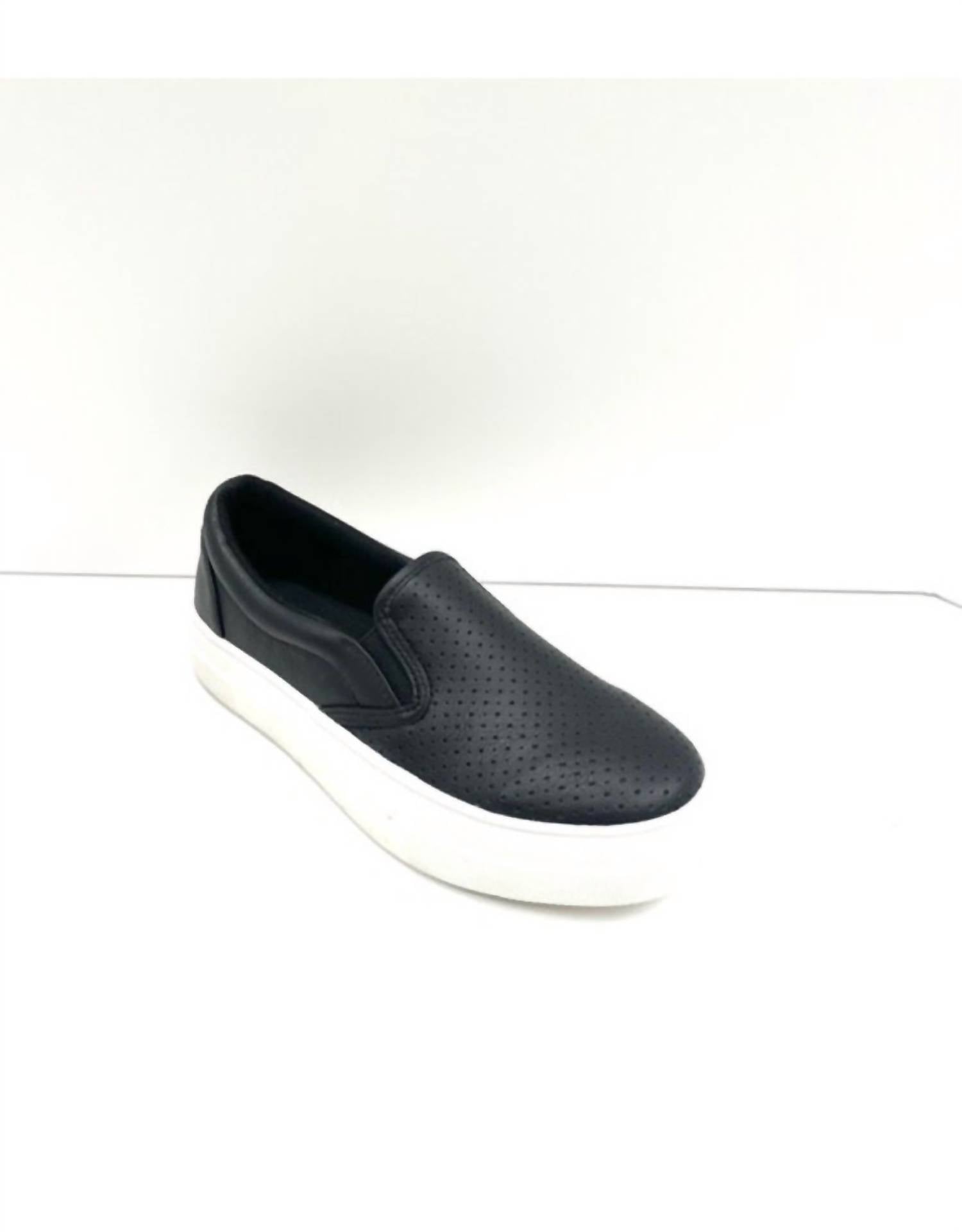 4991676d-9681-4443-83c7-170c90a42f79-upscale_15k-1500x1500-70 Ccocci - Women's Croft Shoe - Image 1