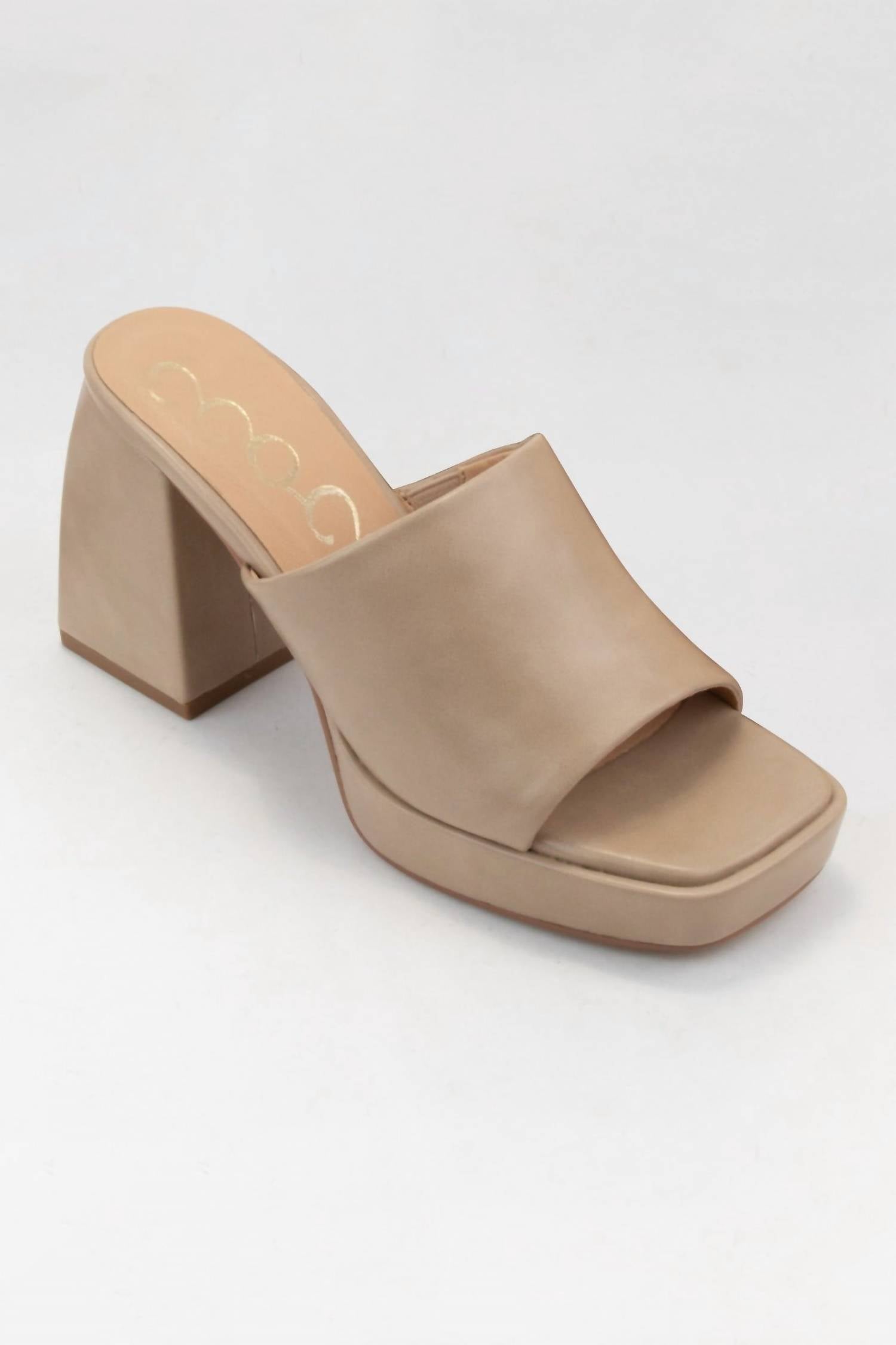 4b696923-50c5-4fc6-8234-4711f7754603-upscale_15k-1500x1500-70 Ccocci - Women's Feeling Sexy Sandal - Image 1