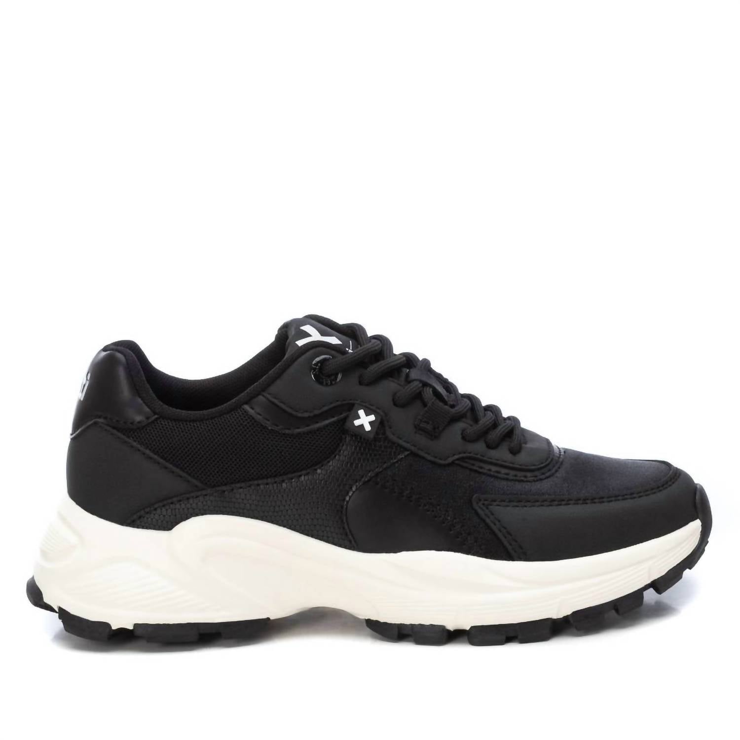 51850610-280b-4f4d-94d1-be67519b4376-upscale_15k-1500x1500-70 Xti - Women's Trainer Sneakers - Image 1
