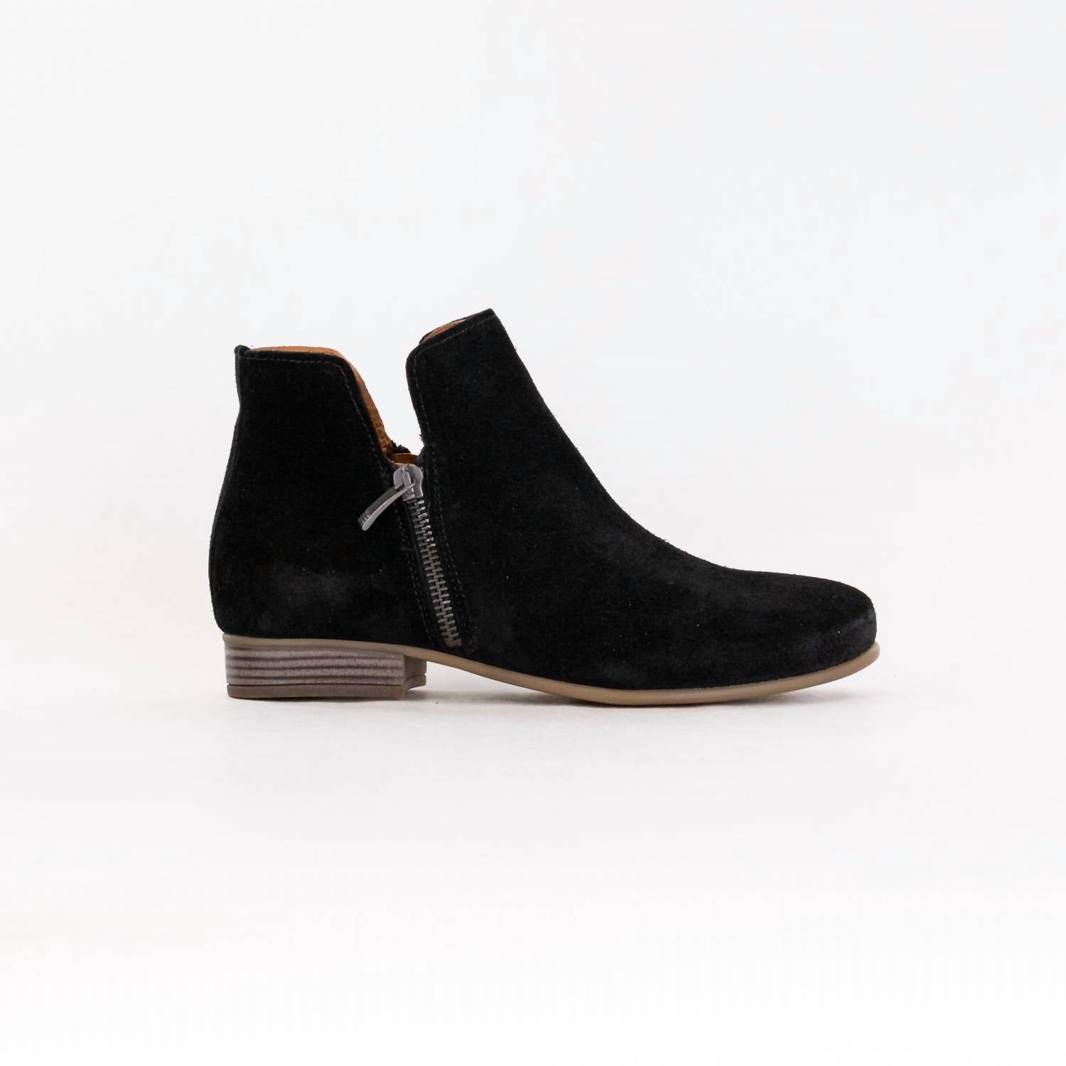 53ed09c2-3452-41ff-9aaf-c1d795b0d530-upscale_15k-1500x1500-70 Eric Michael - Women's Isabella Boot - Image 1