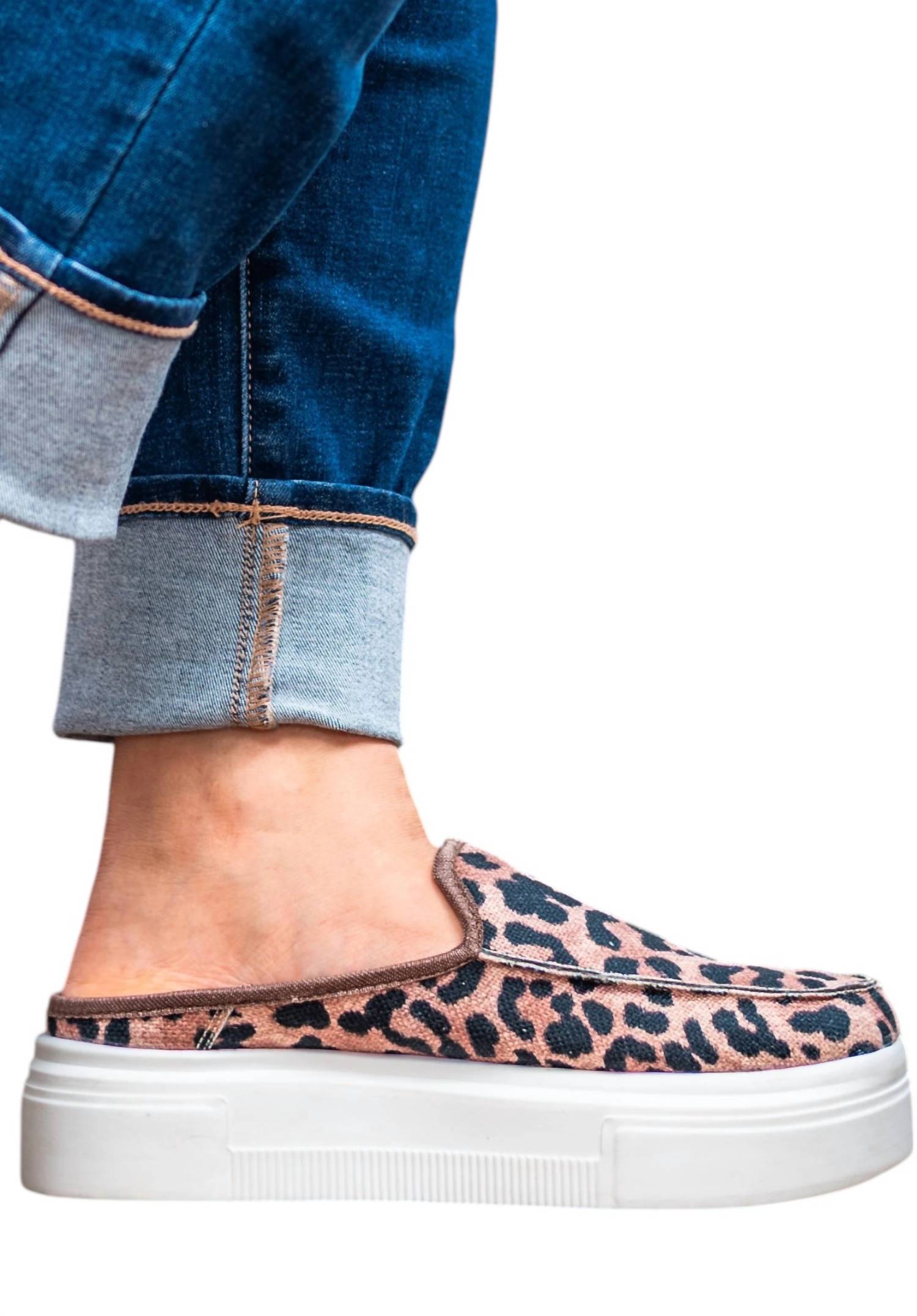 5b502447-385b-47eb-ab72-a66b1cc975e9-upscale_15k-1500x1500-70 Everglades - Women's Emily Leopard Platform Mule Sneaker - Image 1