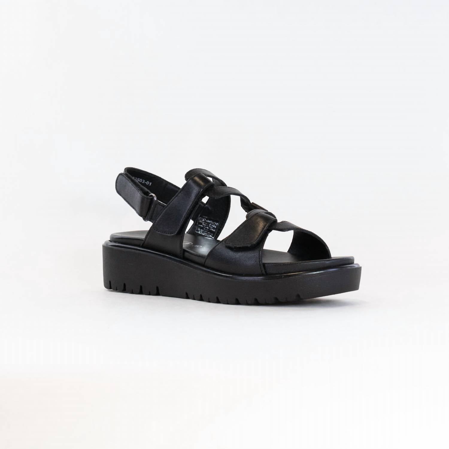 5fc37b55-a227-4842-81e4-510b422b572a-upscale_15k-1500x1500-70 Ara - Women's Bayview Sandal - Image 1