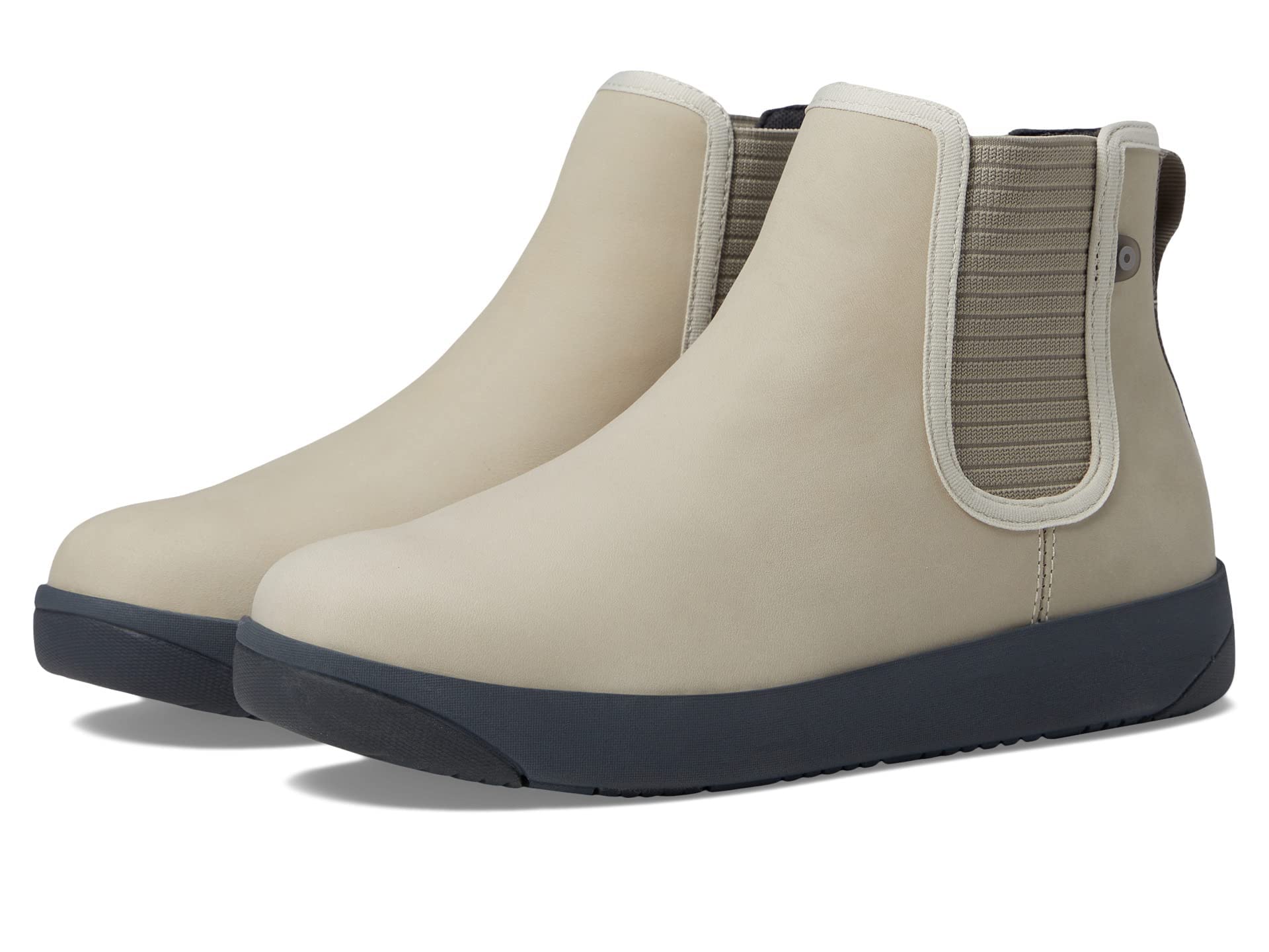 61drntFC3pL_9e51af4c-9e8e-401e-961c-b870b1cc5fa0 BOGS Kicker Chelsea Leather Boots Oatmeal - Image 1