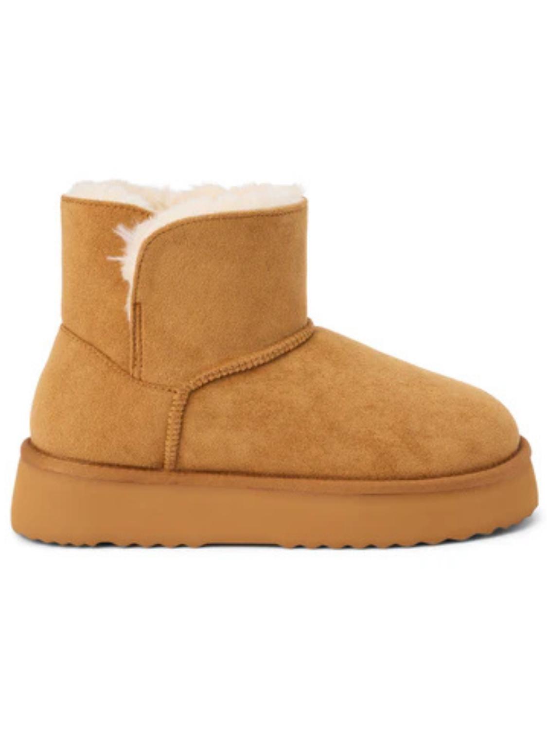 6ff18721-c6ab-44d7-b2e7-c5df3a9d5ff7-upscale_15k-1500x1500-1 Beach By Matisse - Women's Apres Ski Boot - Image 1