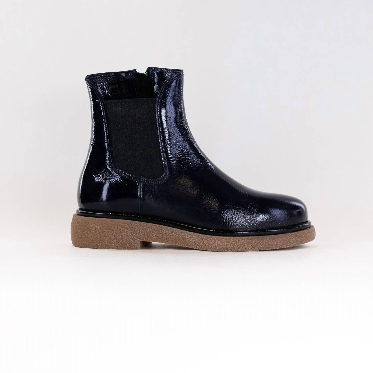 7ac24eb4-11da-4858-8ebc-9d9e255f9475-upscale_15k-1500x1500-70 Eric Michael - Women's Garda Boot - Image 1
