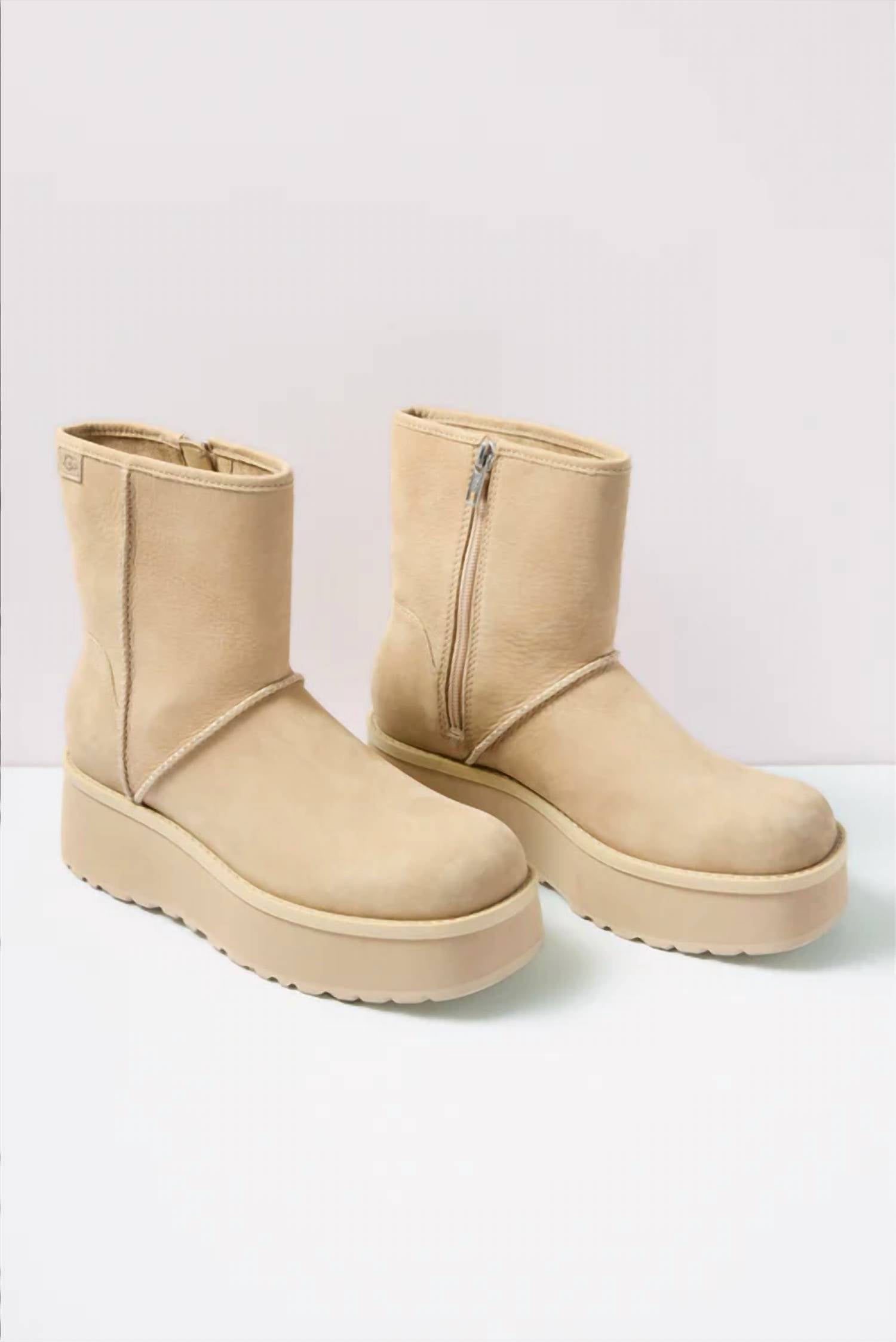 7d791df9-a815-4d1f-ba19-7e16e084e78a-upscale_15k-1500x1500-70 Ugg - Women's Cityfunc Mid Boots - Image 1