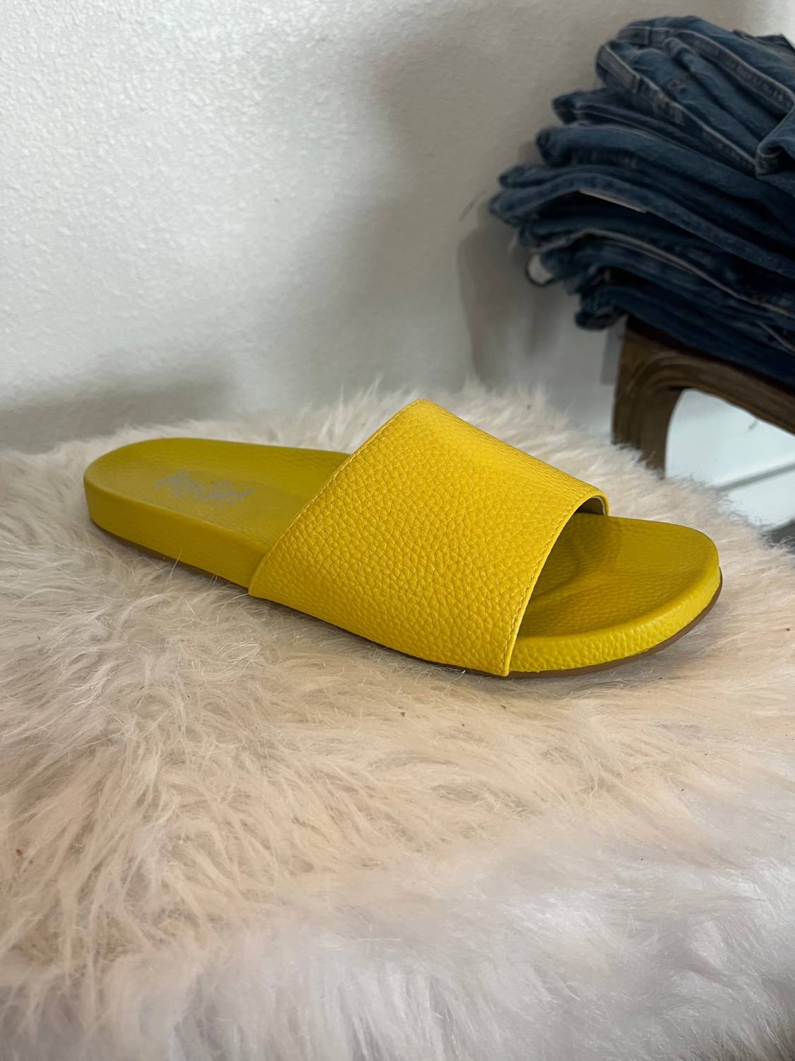 8c4e29c3-5f22-49c0-8972-a365e3620db2-upscale_15k-1500x1500-1 Corkys Footwear - Women's Backyard Slide Sandals - Image 1
