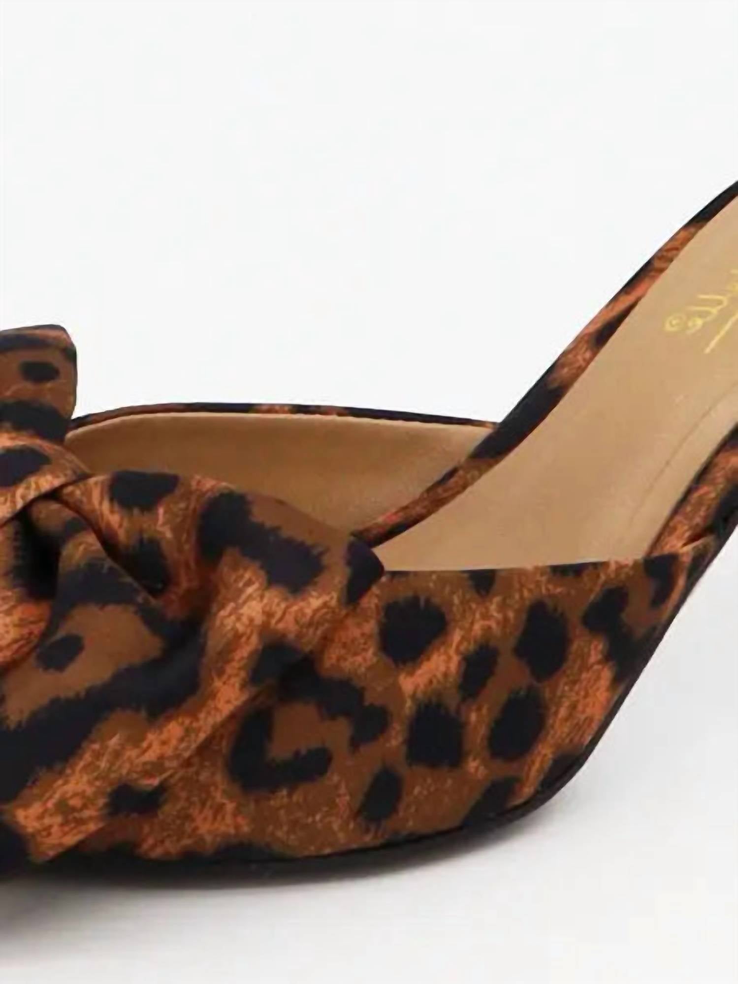 8e80dc78-f26f-4627-9b05-107e6c481656-upscale_15k-1500x1500-70 Mars Sky Shoes - Women's Bow Tie Slide Heels - Image 1
