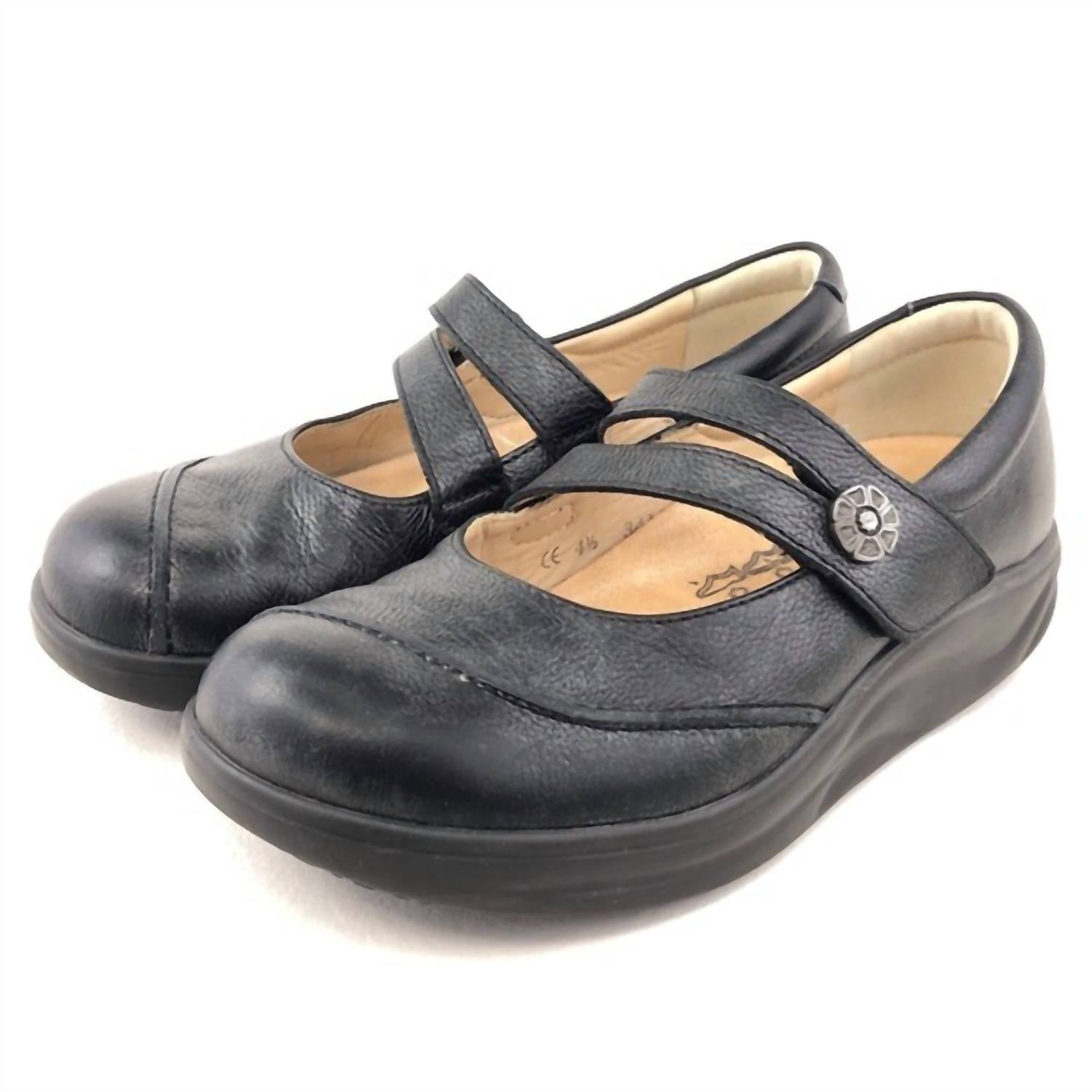 958ade98-3f44-49ff-a3fb-925d63c2ab36-upscale_15k-1500x1500-70 Finn Comfort - Women's Sacramento Mary Jane Shoes - Image 1