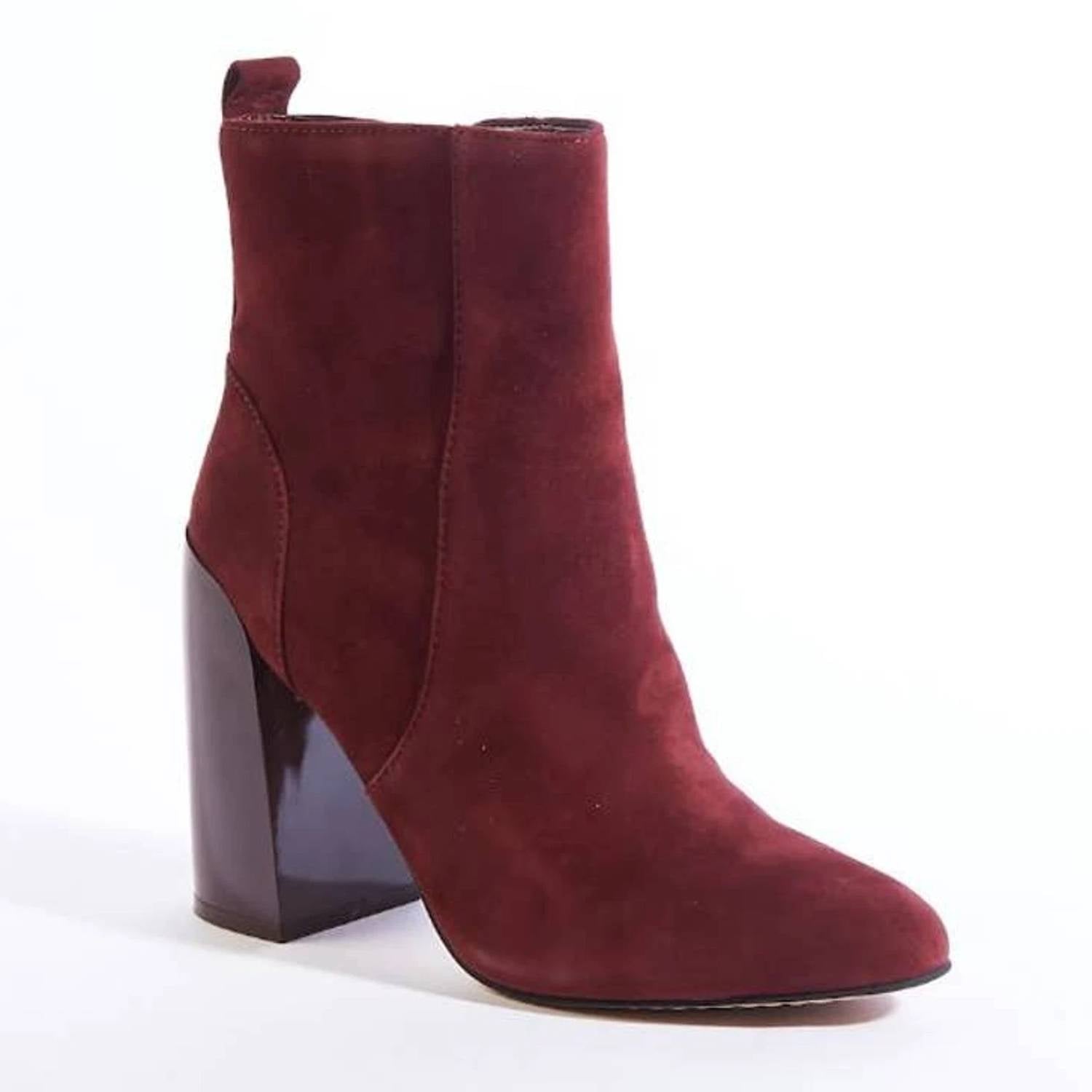 95e1bb7a-52b4-44e5-9865-462133a614ba-upscale_15k-1500x1500-70 Vince Camuto - Women's Suede Enverna Heeled Bootie - Image 1