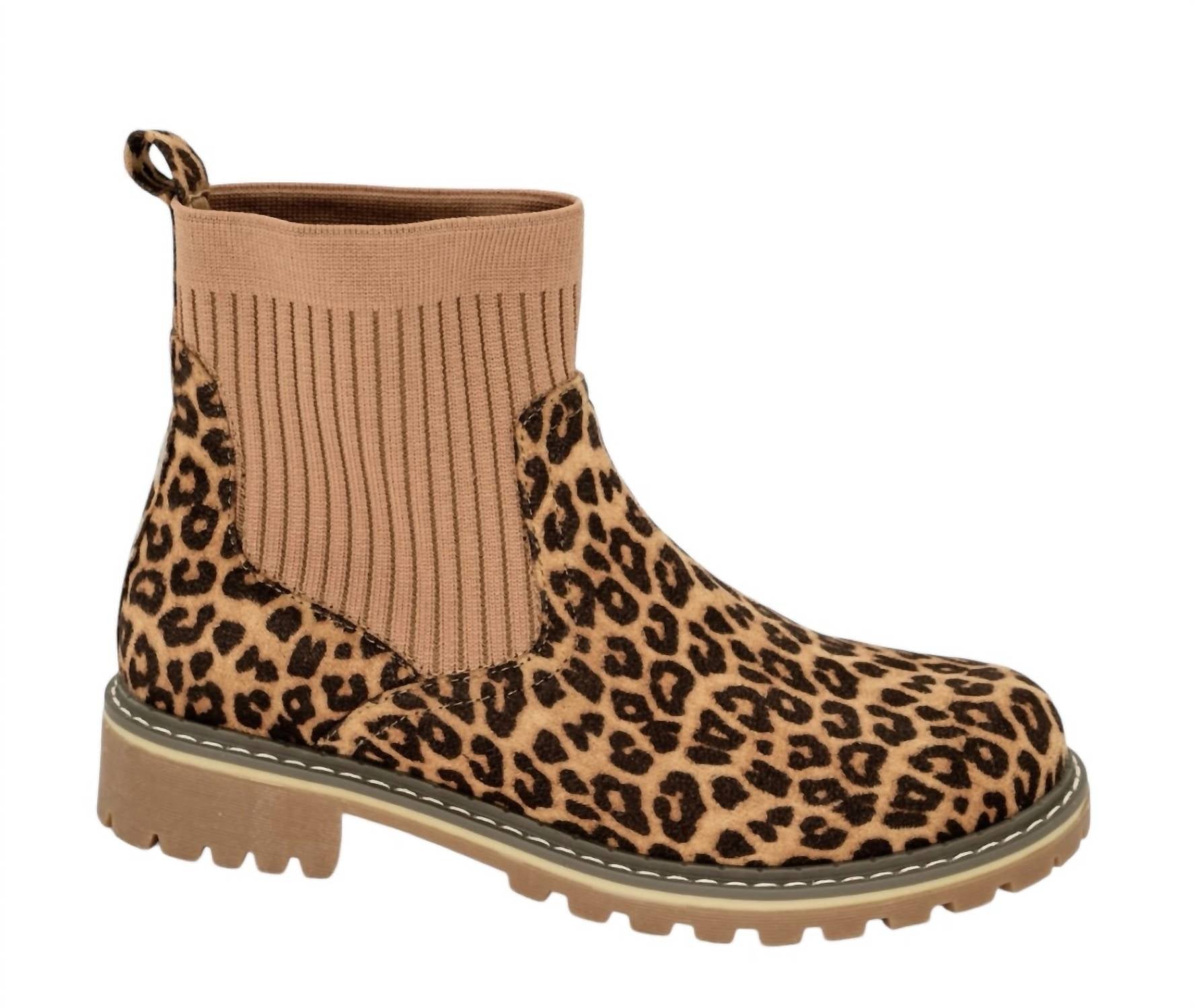 97a2f368-8f01-478d-9710-cff7248354cb-upscale_15k-1500x1500-70 Corkys Footwear - Women's Cabin Fever Boots - Image 1