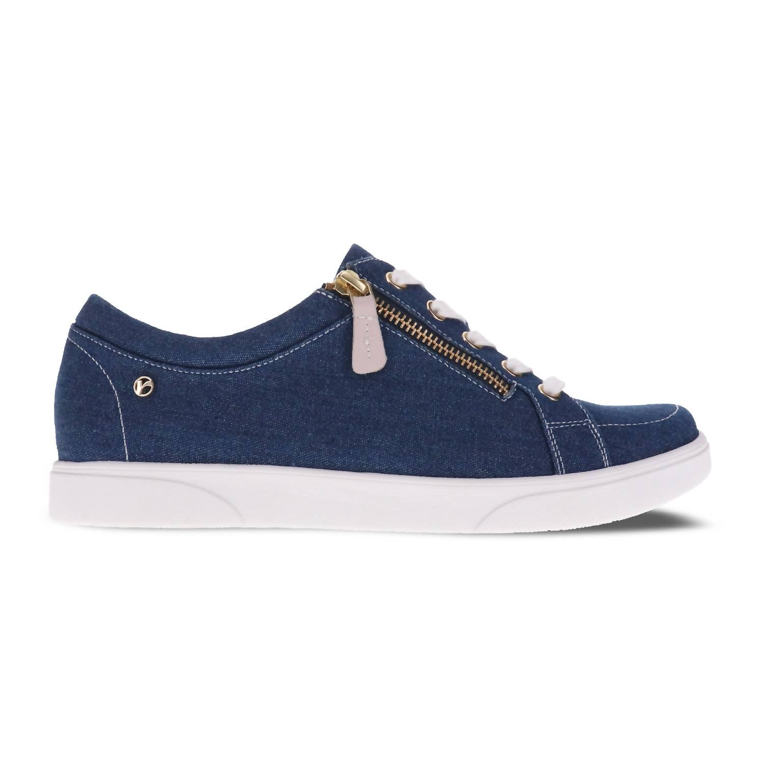 99e702c5-17ac-419f-b234-568039e85de7-upscale_15k-1500x1500-1 Revere - Ripon Canvas Sneakers - Image 1
