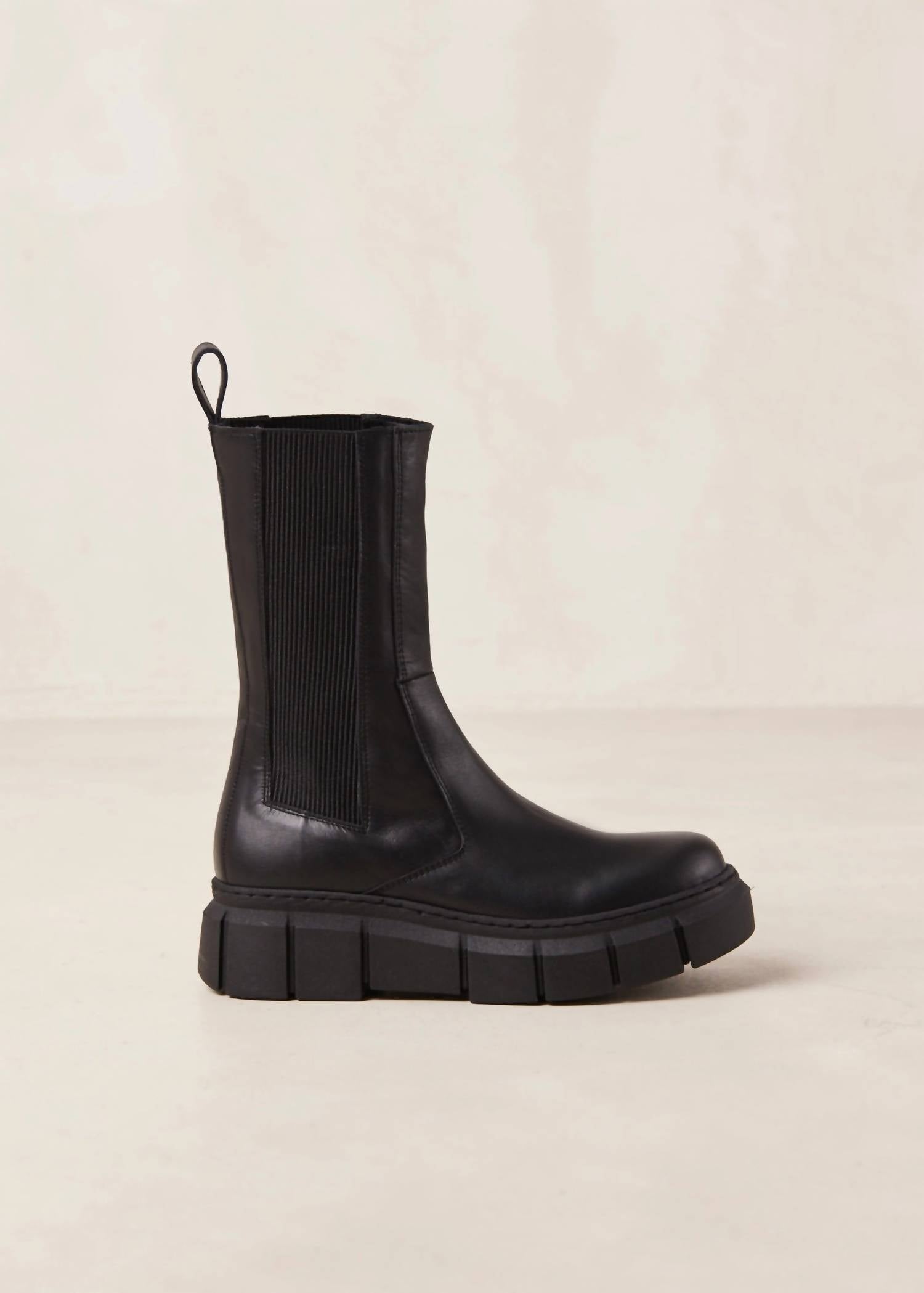 9ca90f16-49de-441e-bcdd-8cea7e062ee7-upscale_15k-1500x1500-70 Alohas - Women's Armor Boots - Image 1