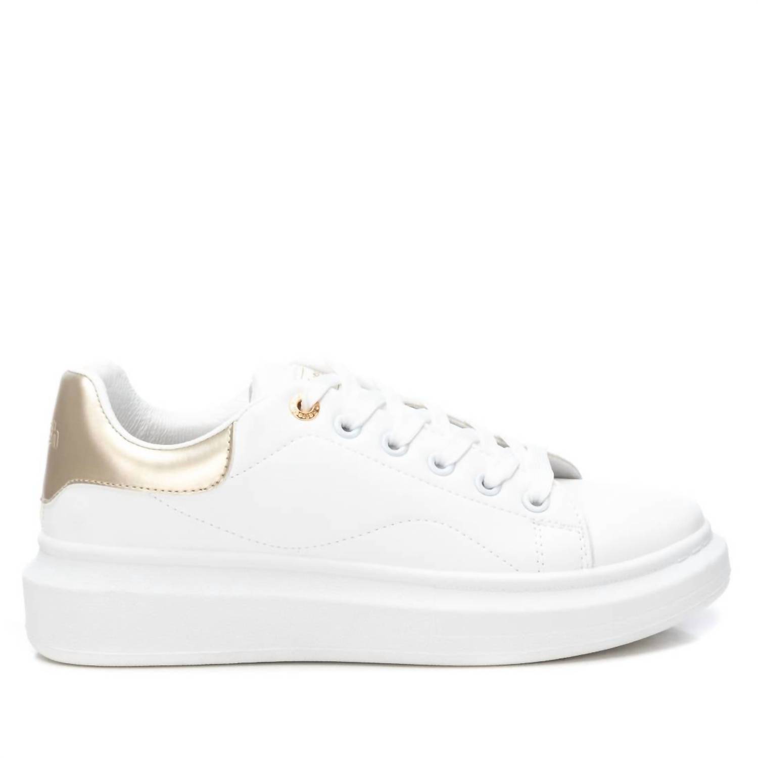 a38d353f-66f2-4aee-b2e5-44e743bdc240-upscale_15k-1500x1500-70 Xti - Women's Casual Sneakers - Image 1