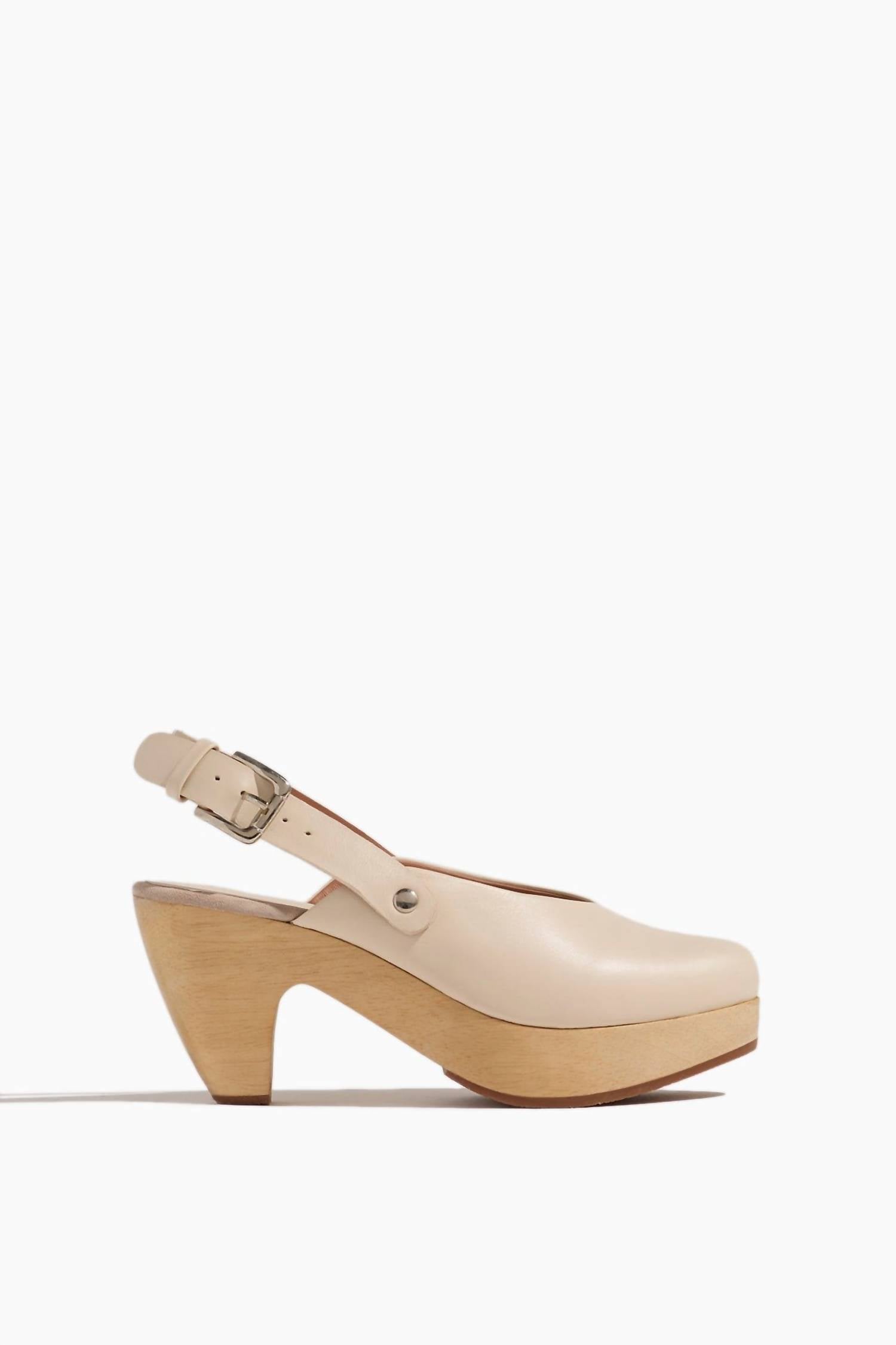 ad6edd6c-16e4-45d1-a35a-791d218ff3ba-upscale_15k-1500x1500-70 Rachel Comey - Women's Myst Clog - Image 1