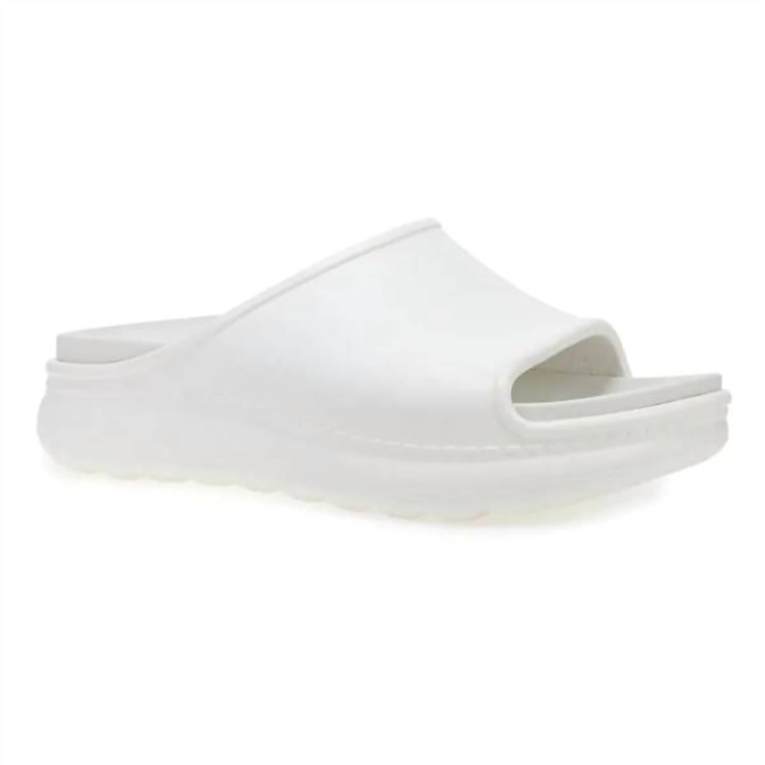 b79287b0-329d-481b-8ba3-f078fc0d5def-upscale_15k-1500x1500-70 Dansko - WOMEN DEVYN SLIDE - Image 1