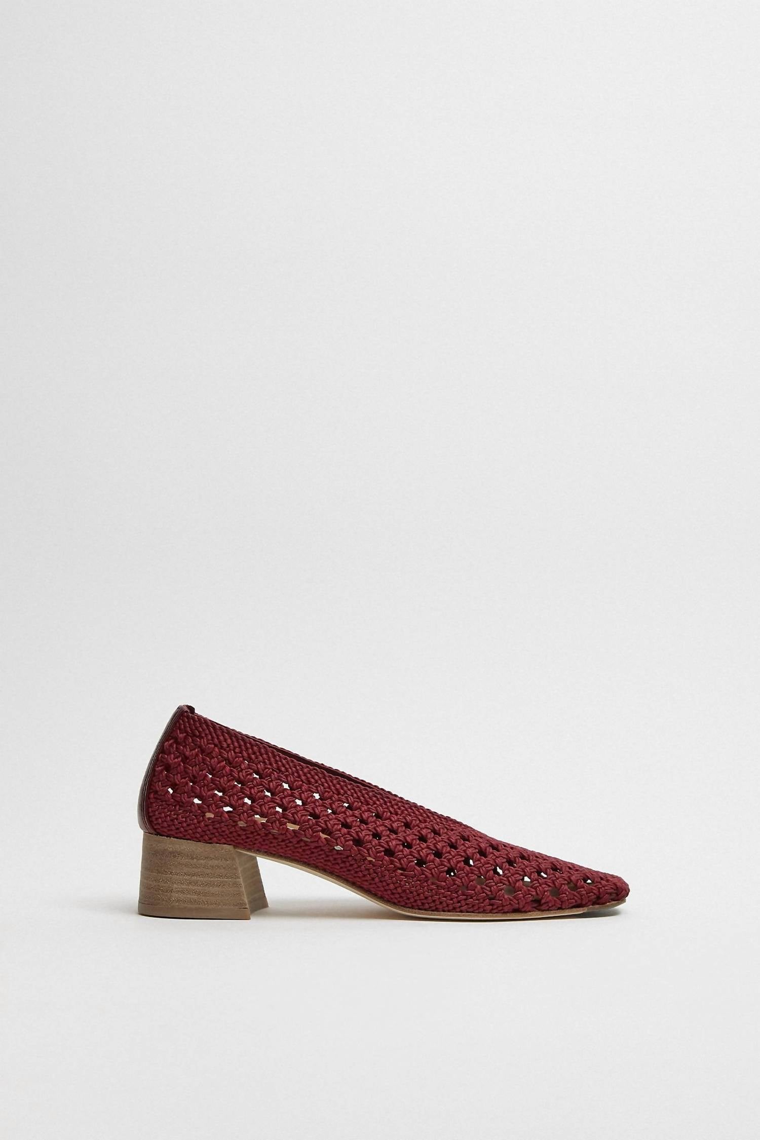 ba252c75-3441-4cca-a94d-677d43c8ff4f-upscale_15k-1500x1500-70 Miista - Women's Taissa Courts Heel - Image 1