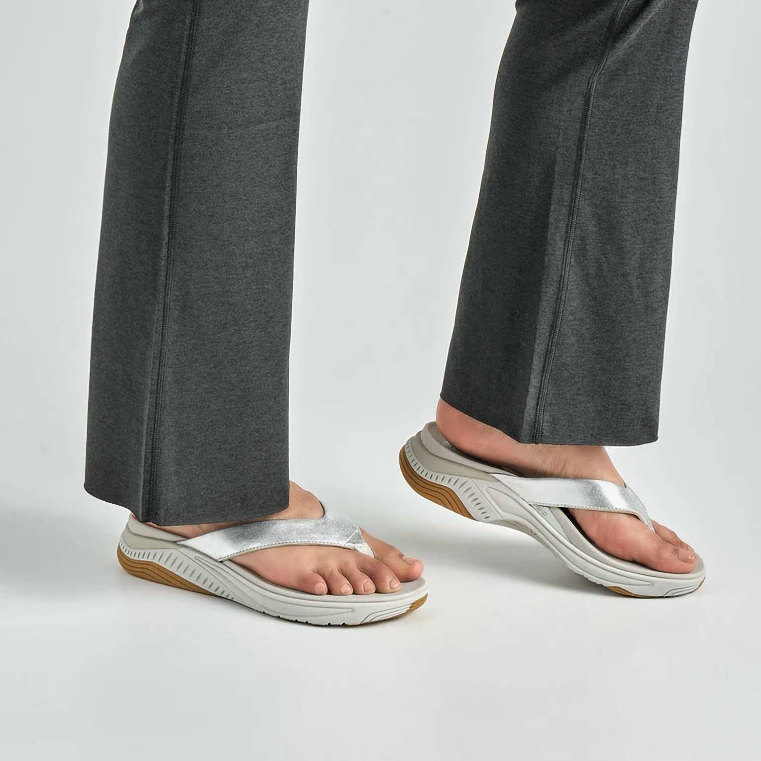 bd331916-2150-43dd-8fc5-3f865d8a3890-upscale_15k-1500x1500-70 Dansko - WOMEN ROSEMARY METALLIC SANDAL - Image 1