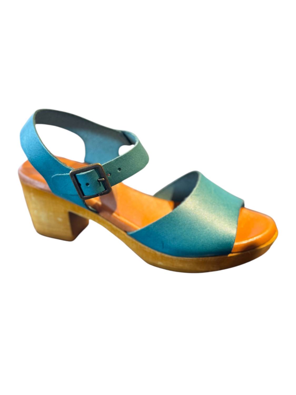 bde486da-64cc-4c62-a6a3-24fe20c297cd-upscale_15k-1500x1500-70 Btu By Bertuchi - Women's Tacey Wooden Platform Sandal - Image 1