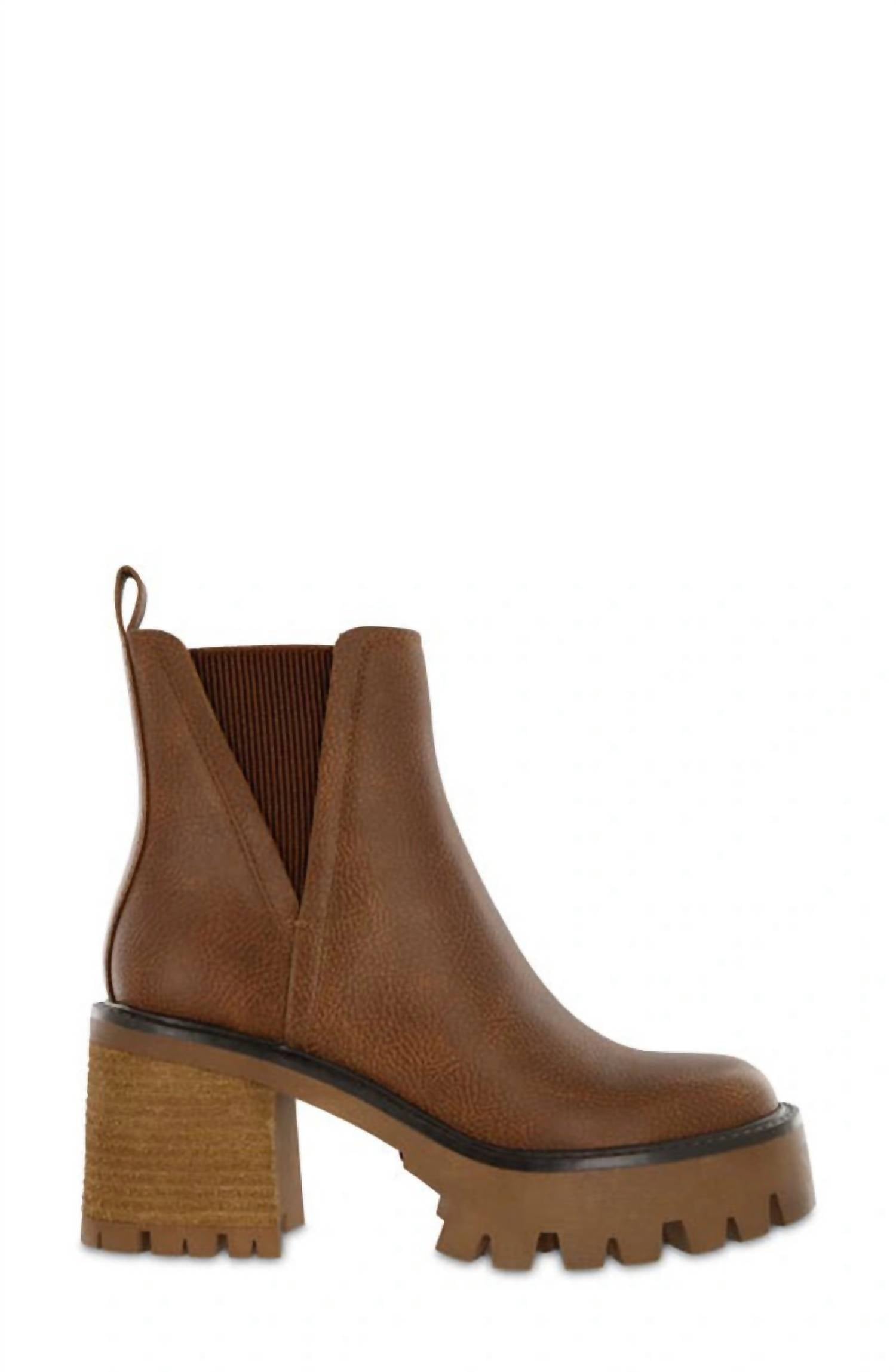 cee624fa-79d6-431a-909f-25335ff1f87c-upscale_15k-1500x1500-70 Mia - Women's Chelsea Platform Lug Boots - Image 1