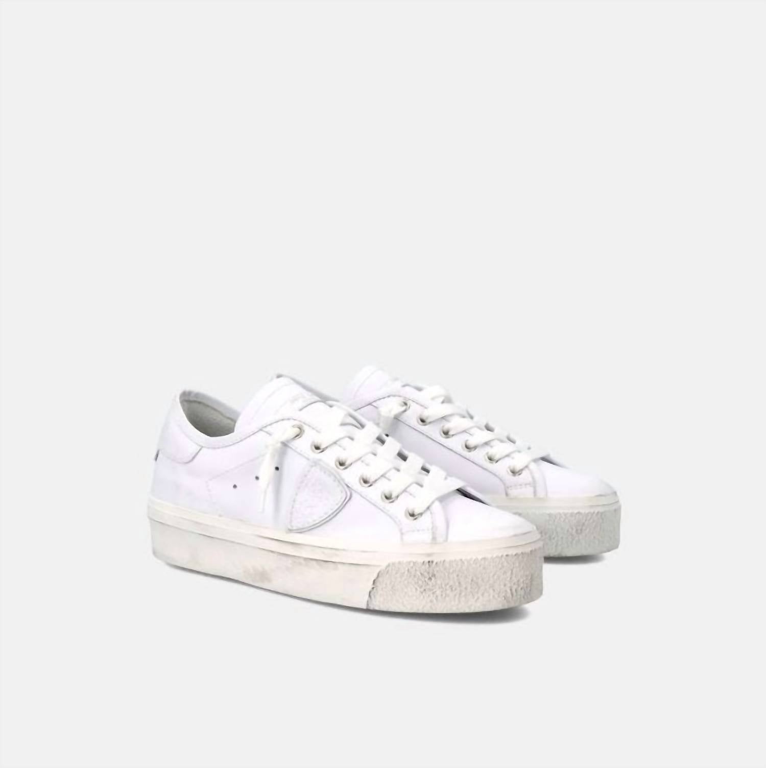 d1b14a4a-c069-4cd2-8307-1ced4479857b-upscale_15k-1500x1500-1 Philippe Model - Women's Prsx Haute Low Sneakers - Image 1