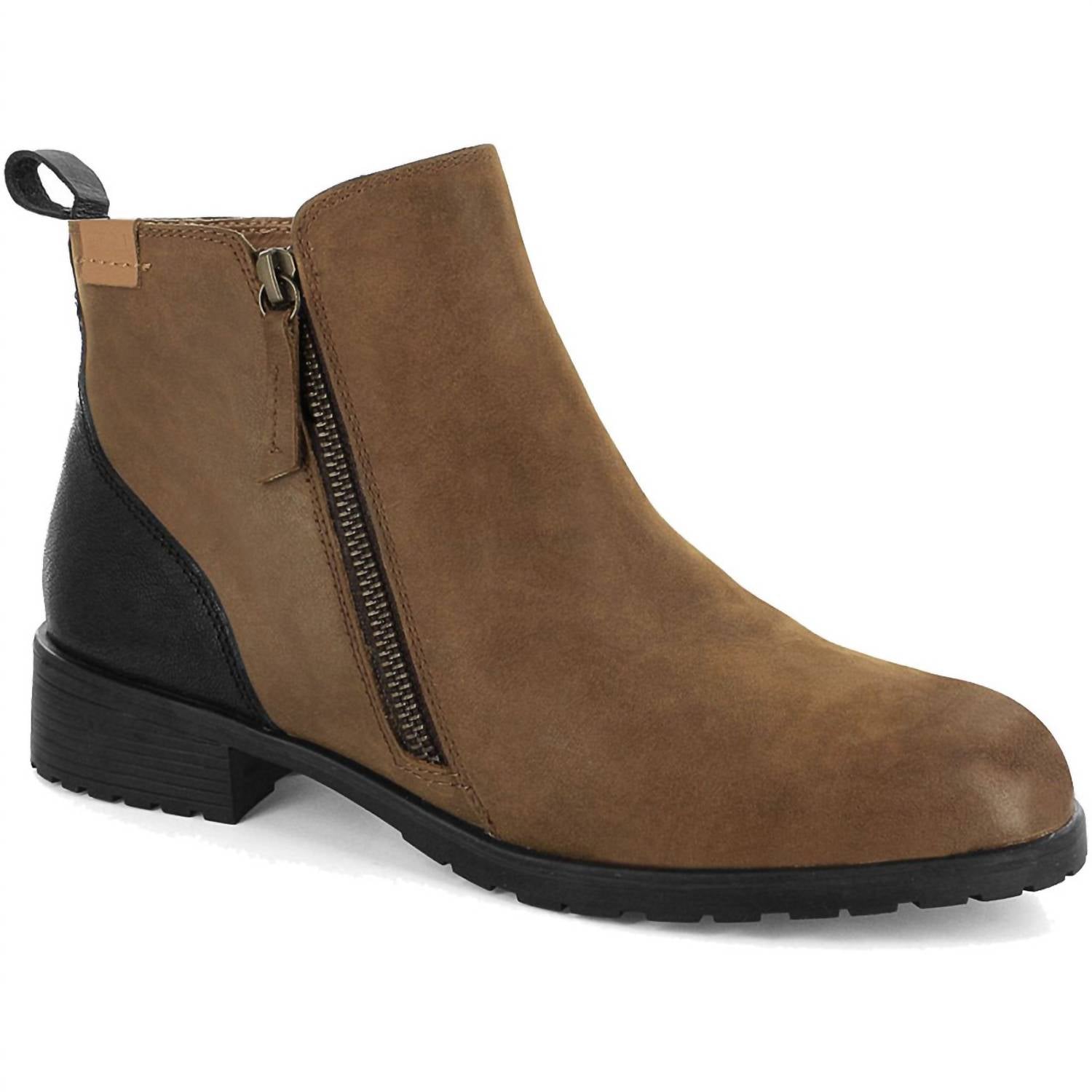 d36b05a7-f333-4491-a004-aa05e172a73c-upscale_15k-1500x1500-70 Strive - Women's Sandringham Boots - Wide - Image 1