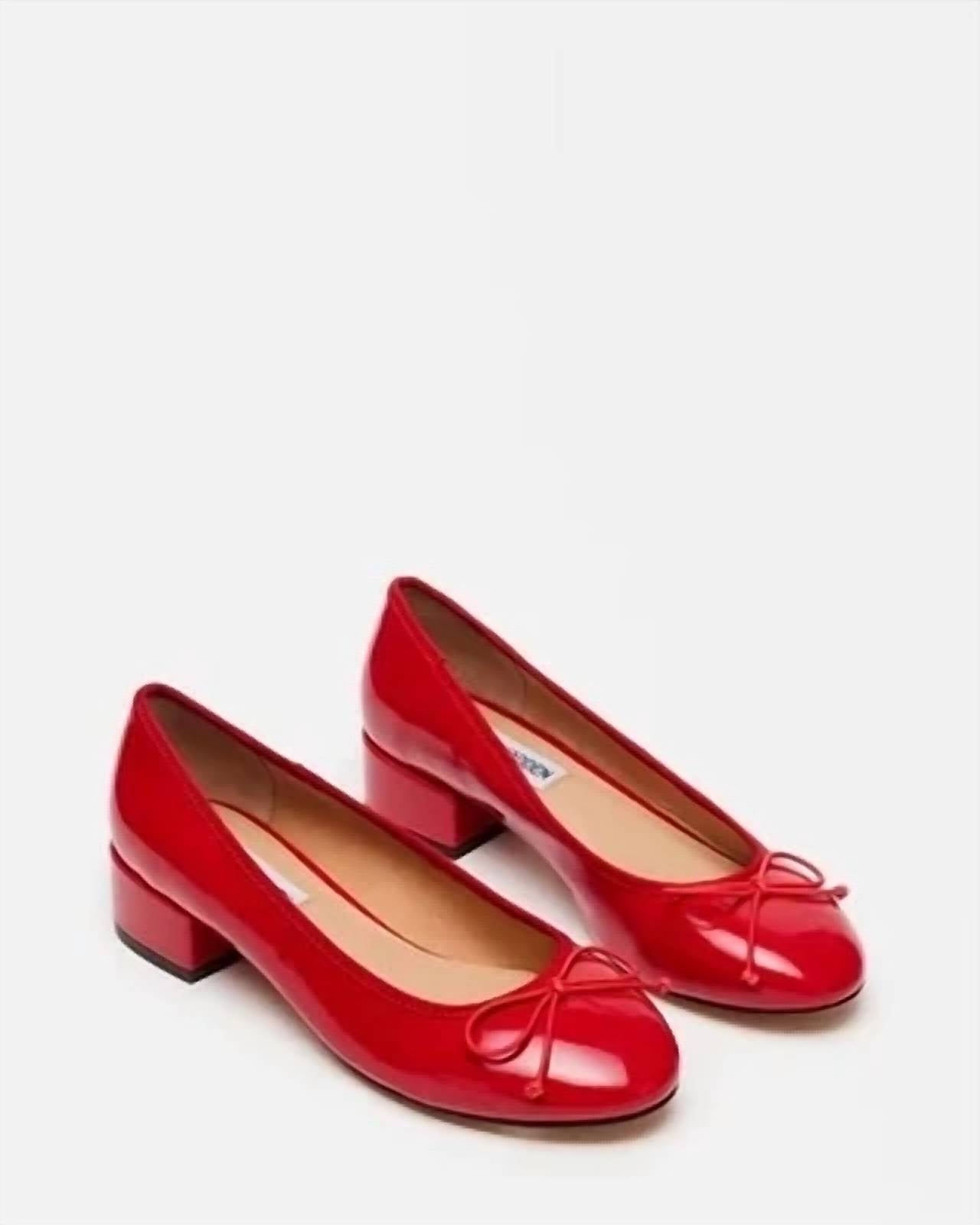 d3f07fb2-c51e-4320-9d86-c3a2273ab7e7-upscale_15k-1500x1500-70 Steve Madden - Women's Cherish Ballet Flat - Image 1