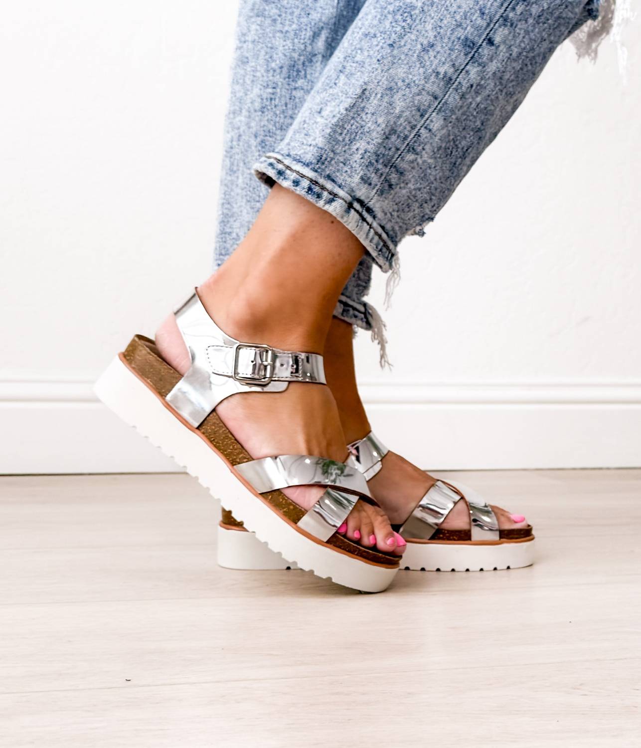 dbac7375-e3eb-4e49-aaba-a1cb2576ef66-upscale_15k-1500x1500-70 Not Rated - Women's Oetter Sandal - Image 1