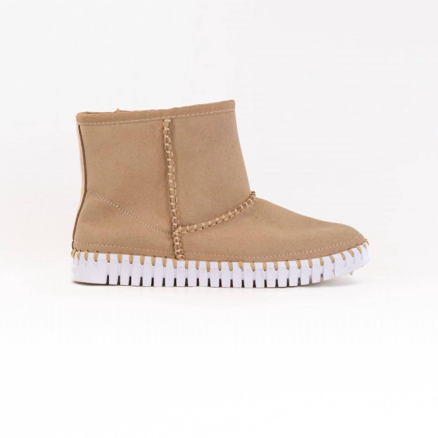 e04ab834-9cb3-49cc-b5eb-c0e9f3112a13-upscale_15k-1500x1500-70 Ilse Jacobsen - Women's Tulip 6175 Boots - Image 1
