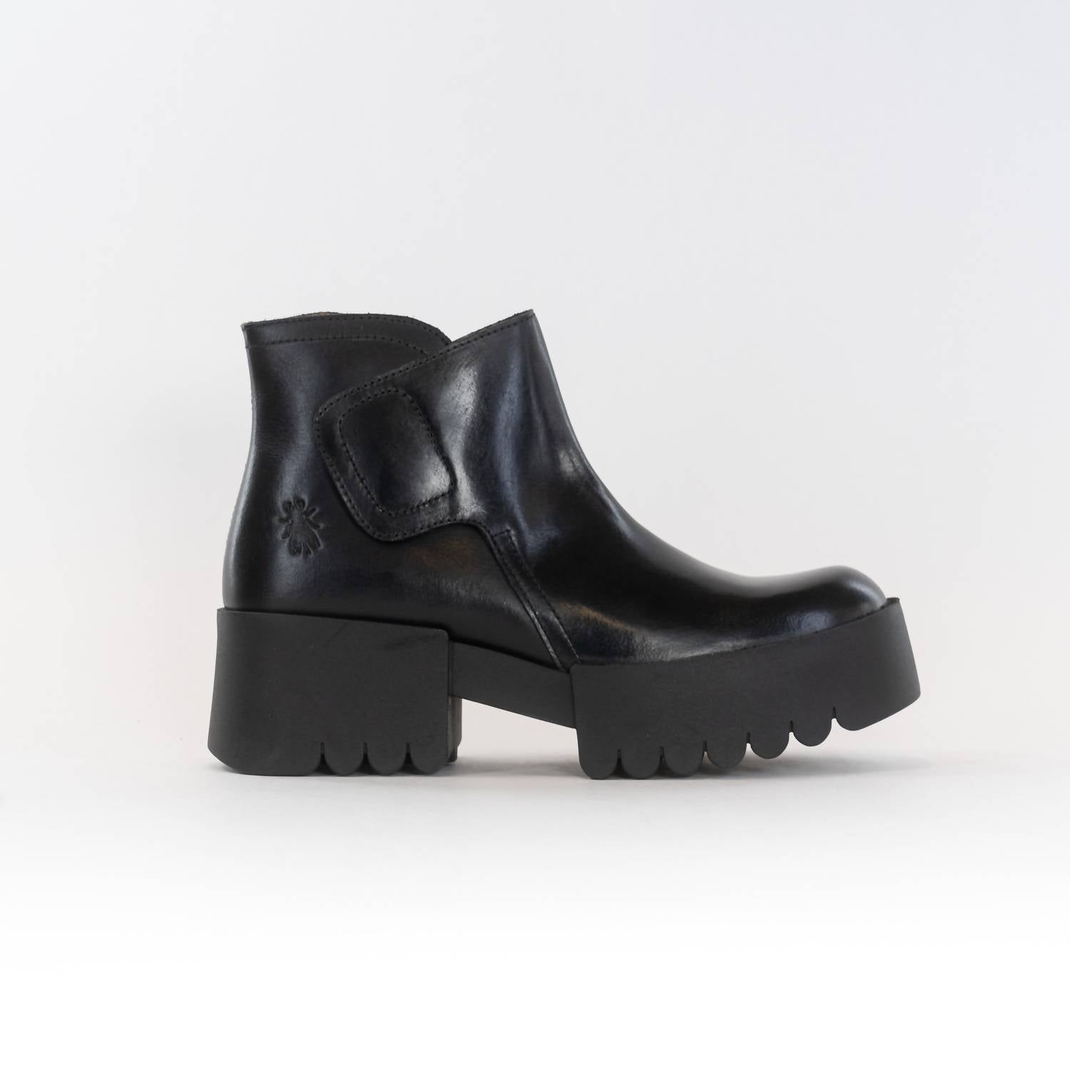 e4cae63d-a590-4b1c-b79d-8e29299189f7-upscale_15k-1500x1500-70 Fly London - Women's Endo006fly Boot - Image 1