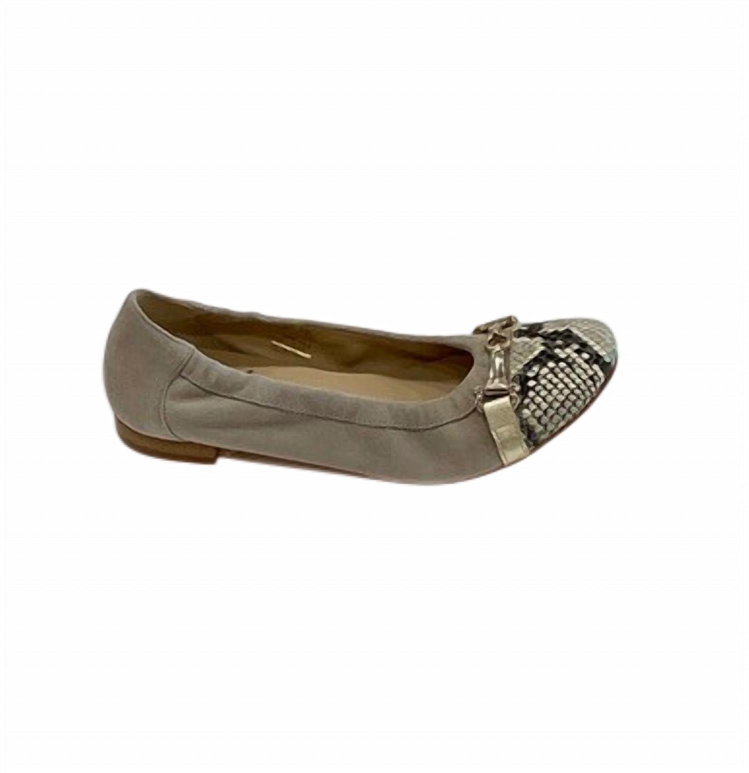 e866c86e-bde3-4fec-942b-5f770da5c7d1-upscale_15k-1500x1500-1 Lalisa - Women's Chloe Flats - Image 1