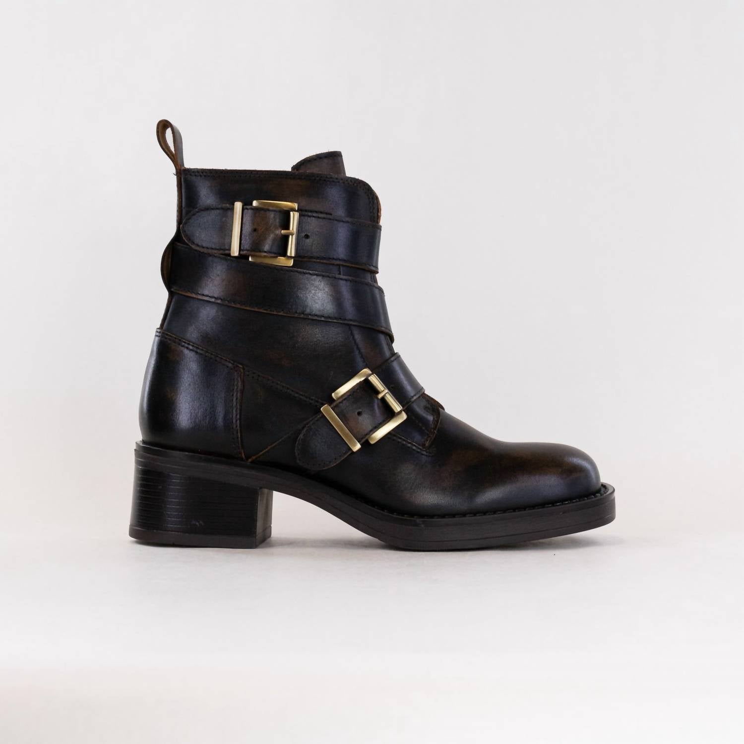 f24aec94-a890-4d2e-9716-ffc3a037fe3b-upscale_15k-1500x1500-70 Eric Michael - Women's Brooklyn Boot - Image 1