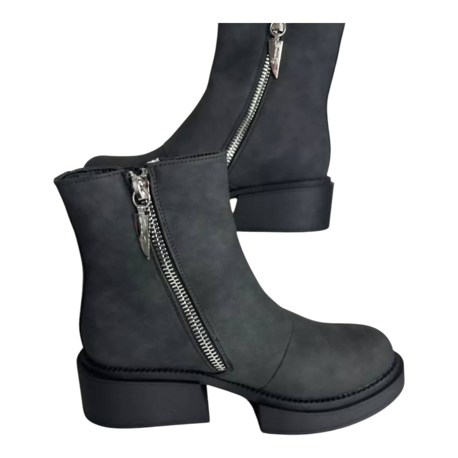 fd9d09bb-0f5d-4955-acd4-151d7dfefc13-upscale_15k-1500x1500-70 Seven 7 - Women's Vault Combat Boots - Image 1