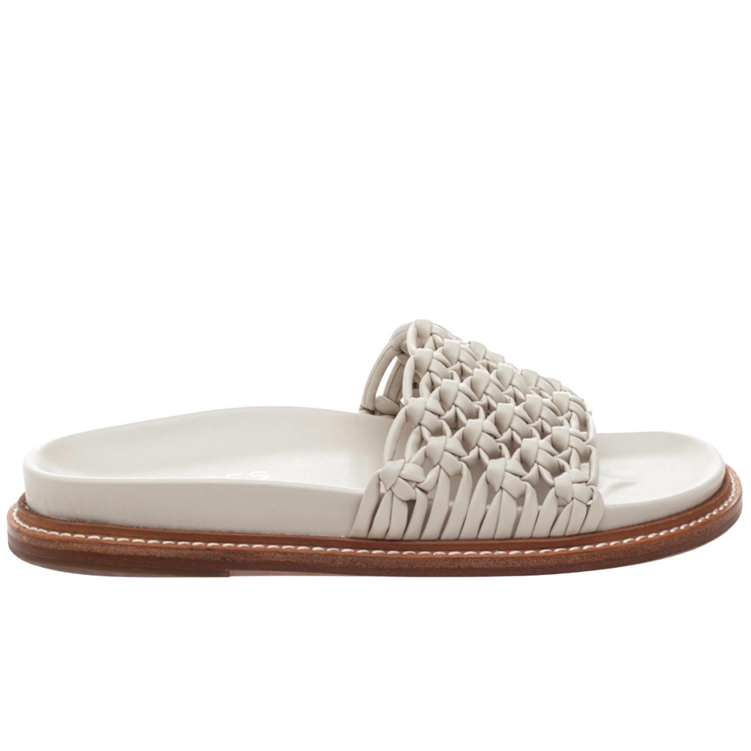 fdaf5e08-0a88-4e63-a570-163f121cf9f2-upscale_15k-1500x1500-1 J/Slides - ROBIE SANDAL - Image 1